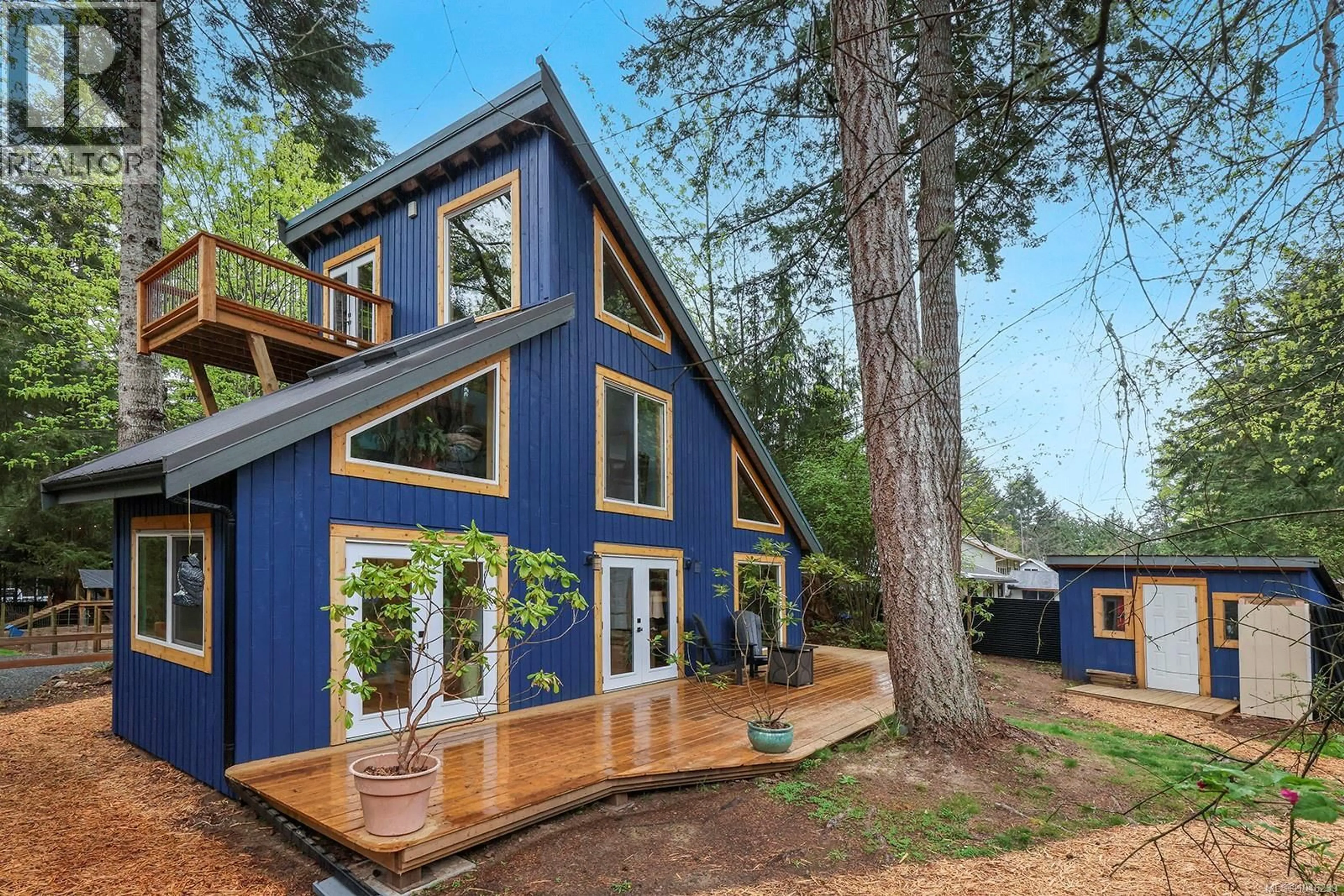 Home with vinyl exterior material, unknown for 1993 COLEMAN ROAD, Courtenay British Columbia V9J1V8