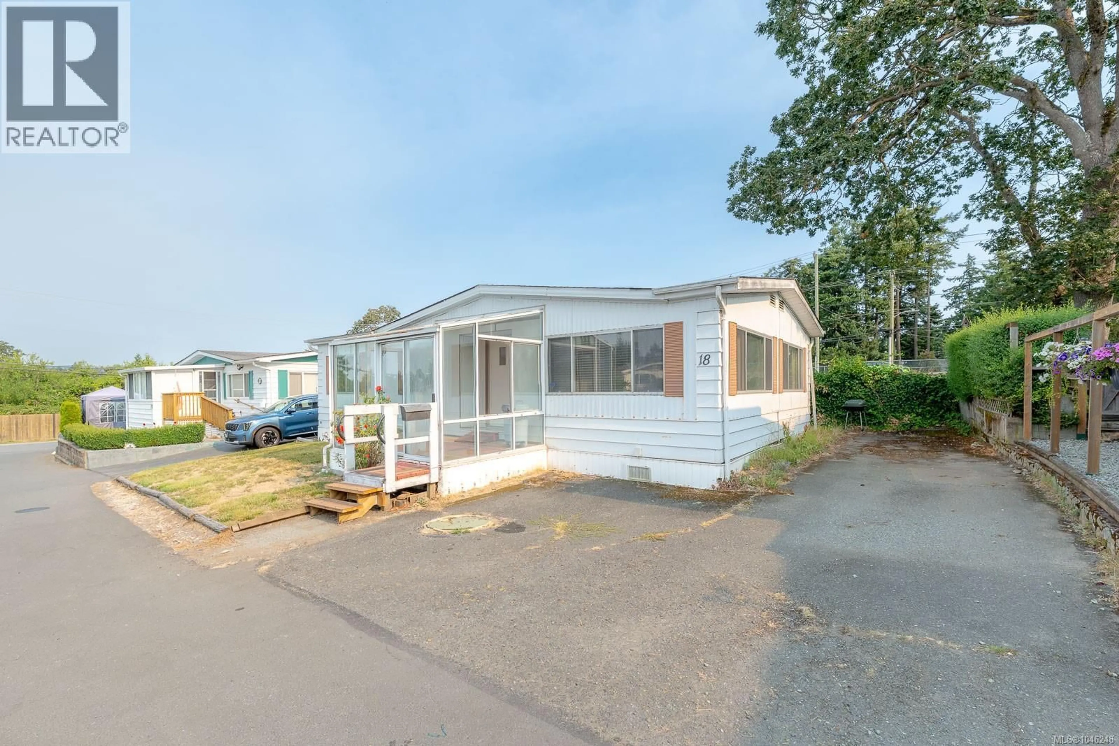 Unknown for 18 - 158 COOPER ROAD, View Royal British Columbia V9A7B3