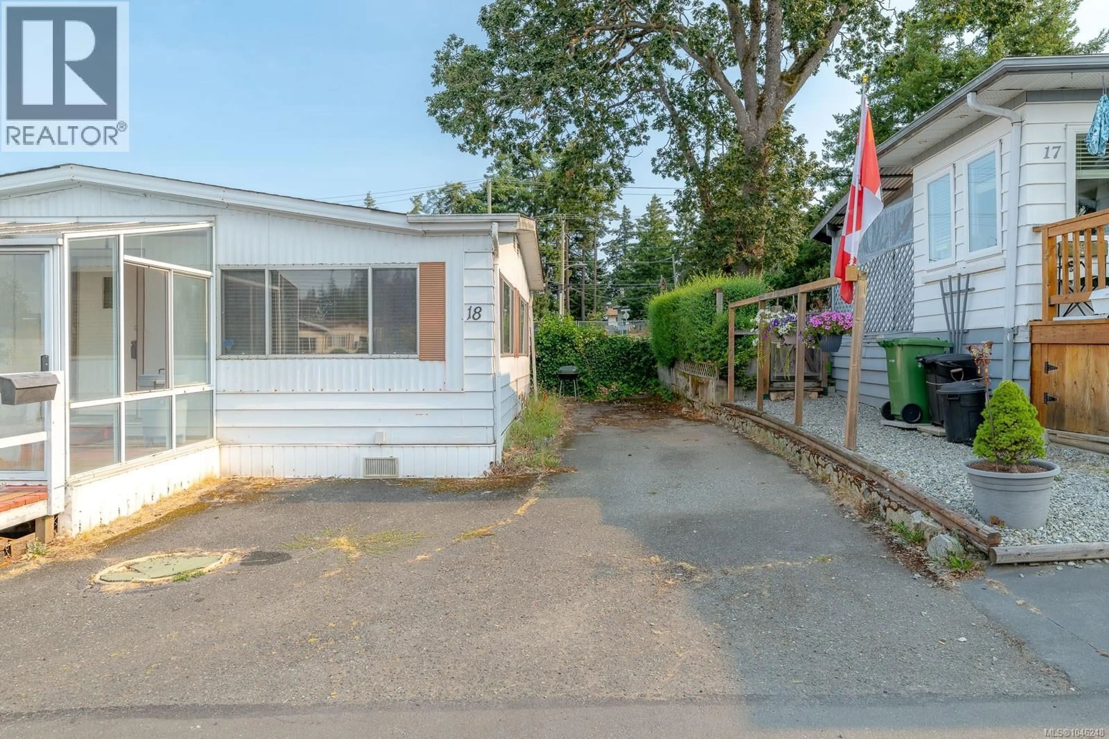 Unknown for 18 - 158 COOPER ROAD, View Royal British Columbia V9A7B3