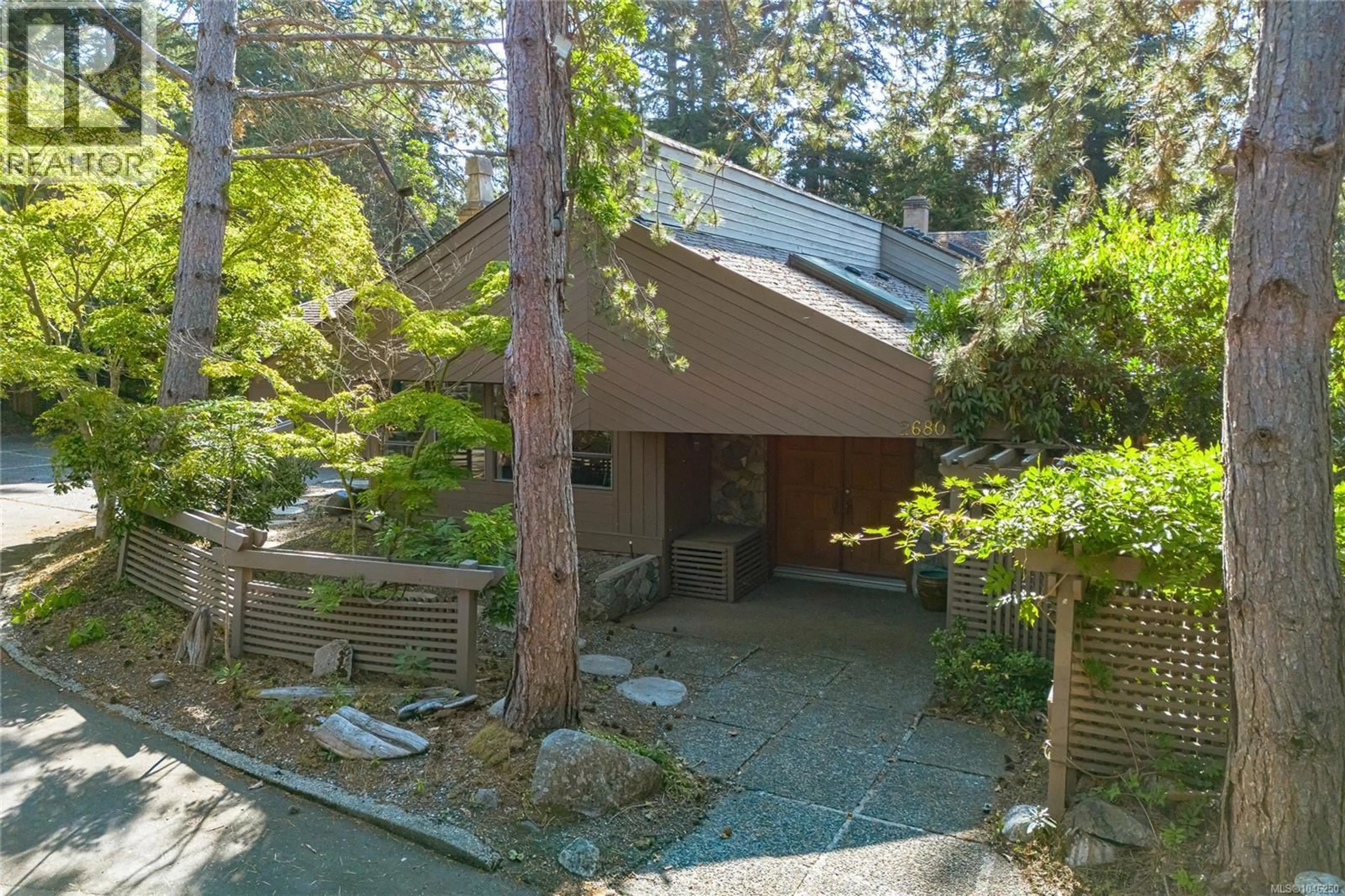 Unknown for 2680 ARBUTUS ROAD, Saanich British Columbia V8N1W6