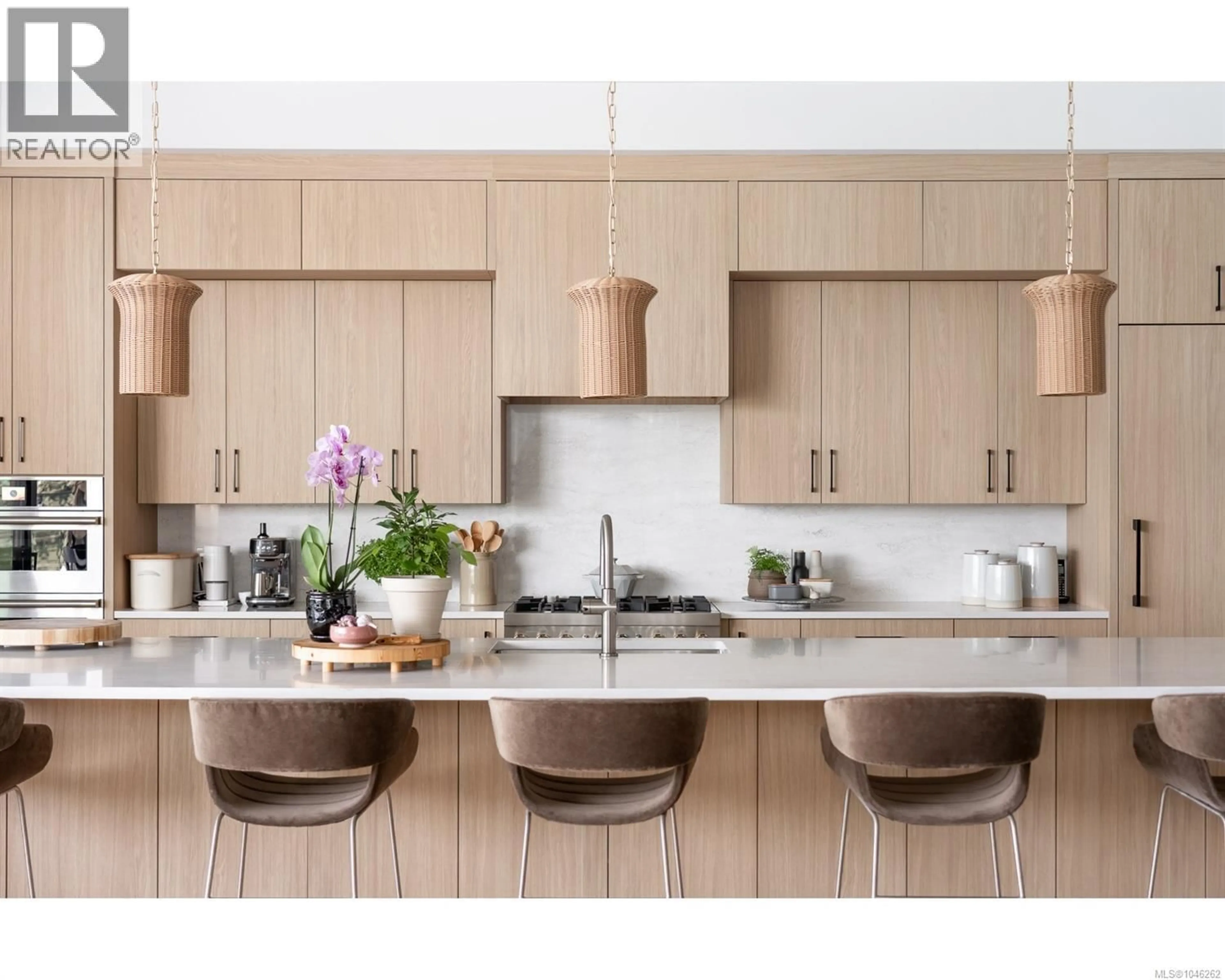 Contemporary kitchen, unknown for 602 - 685 BERWICK ROAD SOUTH, Qualicum Beach British Columbia V9K0B8