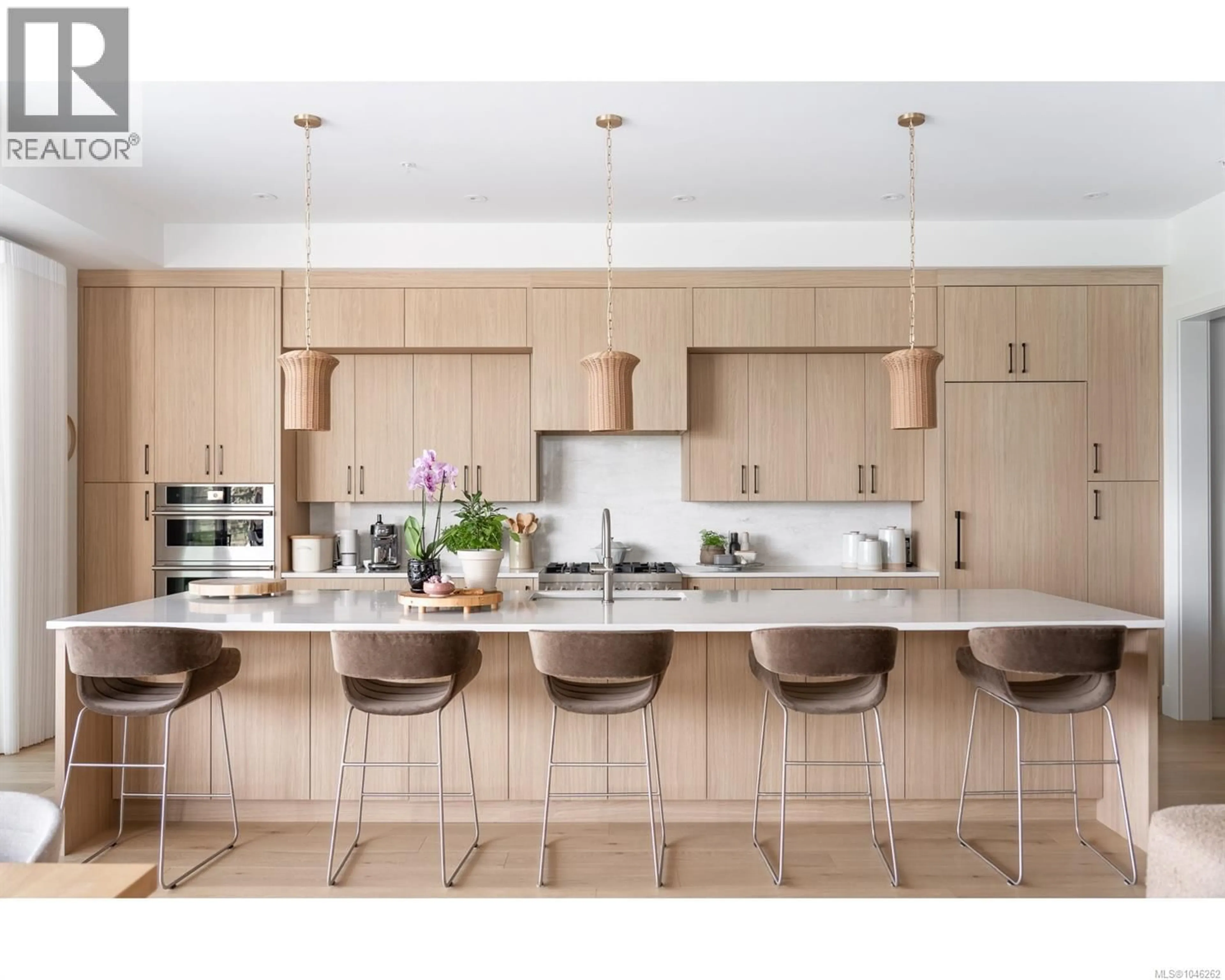 Contemporary kitchen, unknown for 602 - 685 BERWICK ROAD SOUTH, Qualicum Beach British Columbia V9K0B8