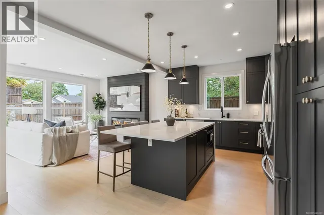 650 WISTERIA RIDGE, Langford 5