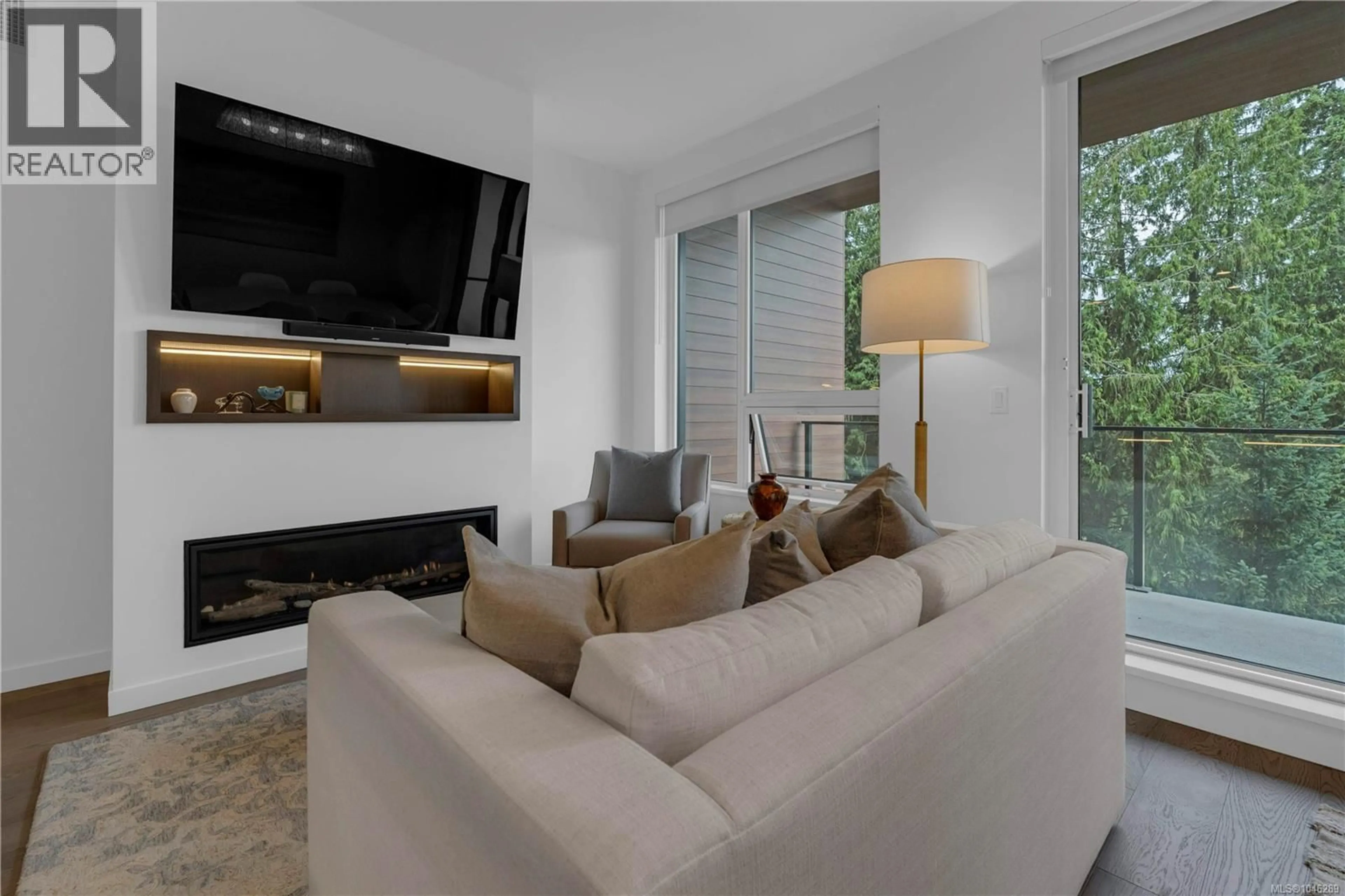 Living room with furniture, unknown for 518 - 2000 HANNINGTON ROAD, Langford British Columbia V9B7C1