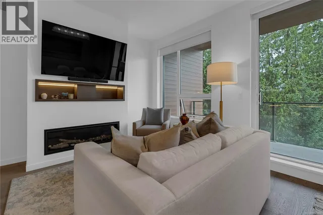 518 - 2000 HANNINGTON ROAD, Langford 4