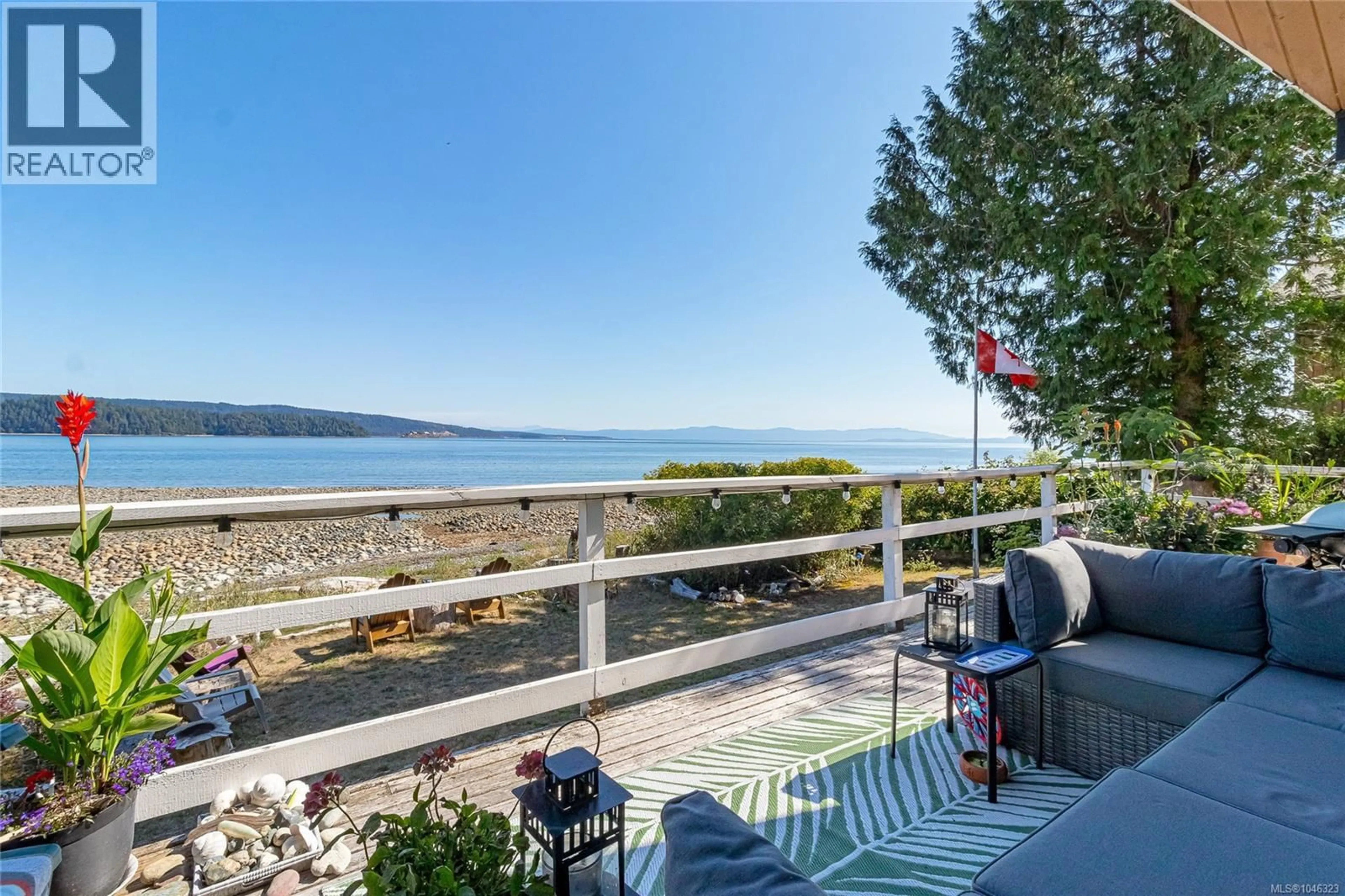 Patio, water/lake/river/ocean view for 4995 SHORELINE DRIVE, Bowser British Columbia V0R1G0