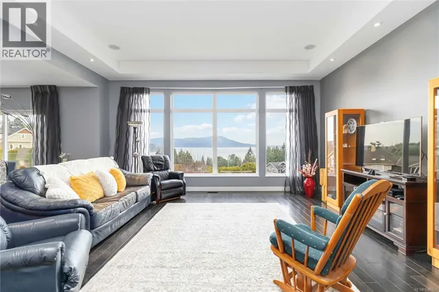 532 SENTINEL DRIVE, Mill Bay 4