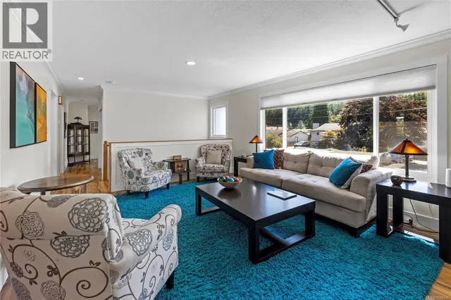 1185 STUART PLACE, Ladysmith 5
