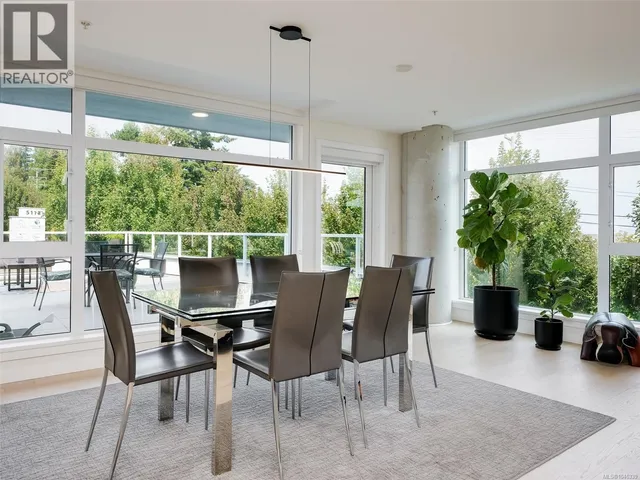 M102 - 5118 CORDOVA BAY ROAD, Saanich 3