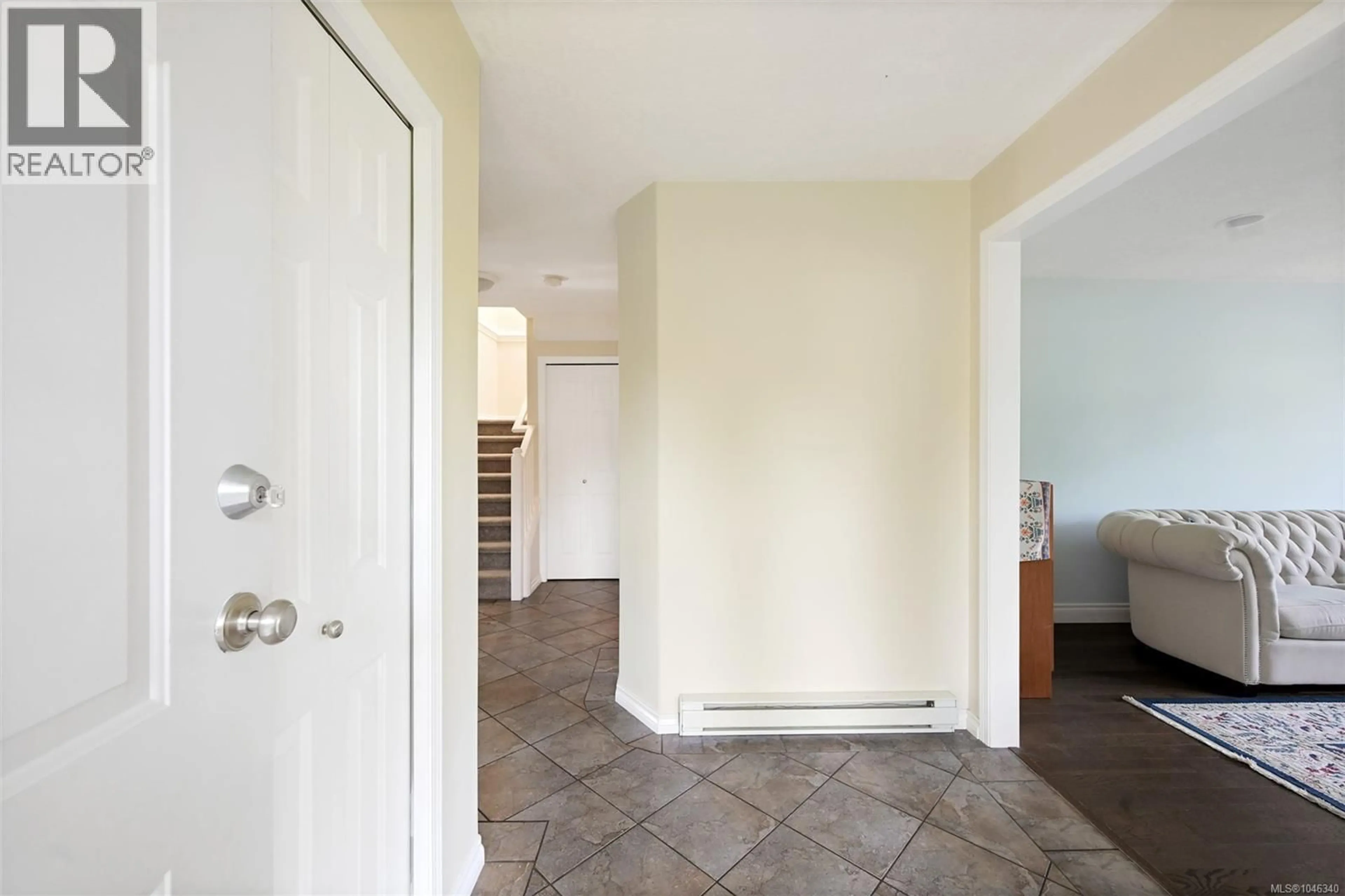Indoor entryway for 2959 ROBALEE PLACE, Langford British Columbia V9B5V8