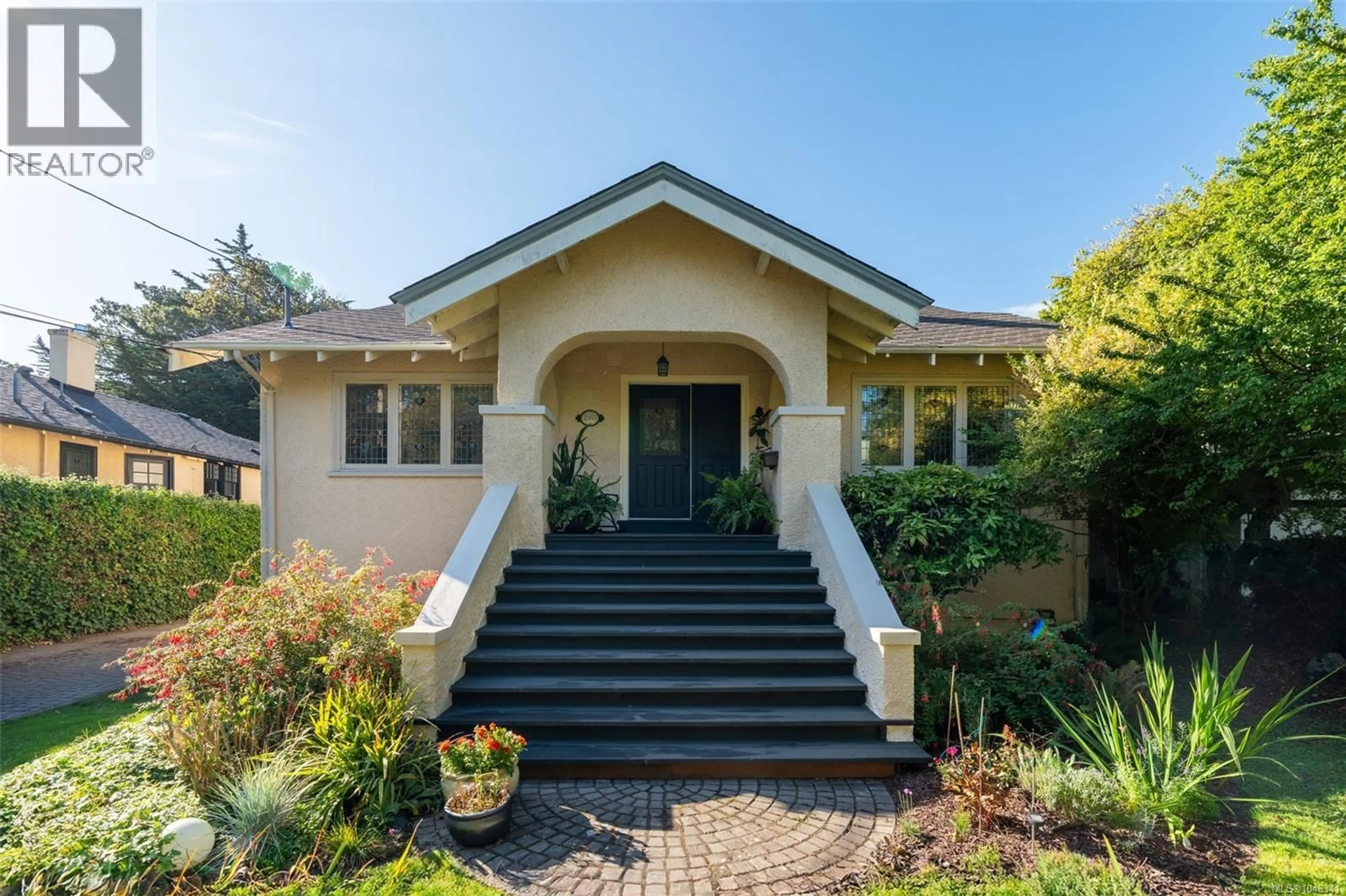Unknown for 2353 WINDSOR ROAD, Oak Bay British Columbia V8S4Y8