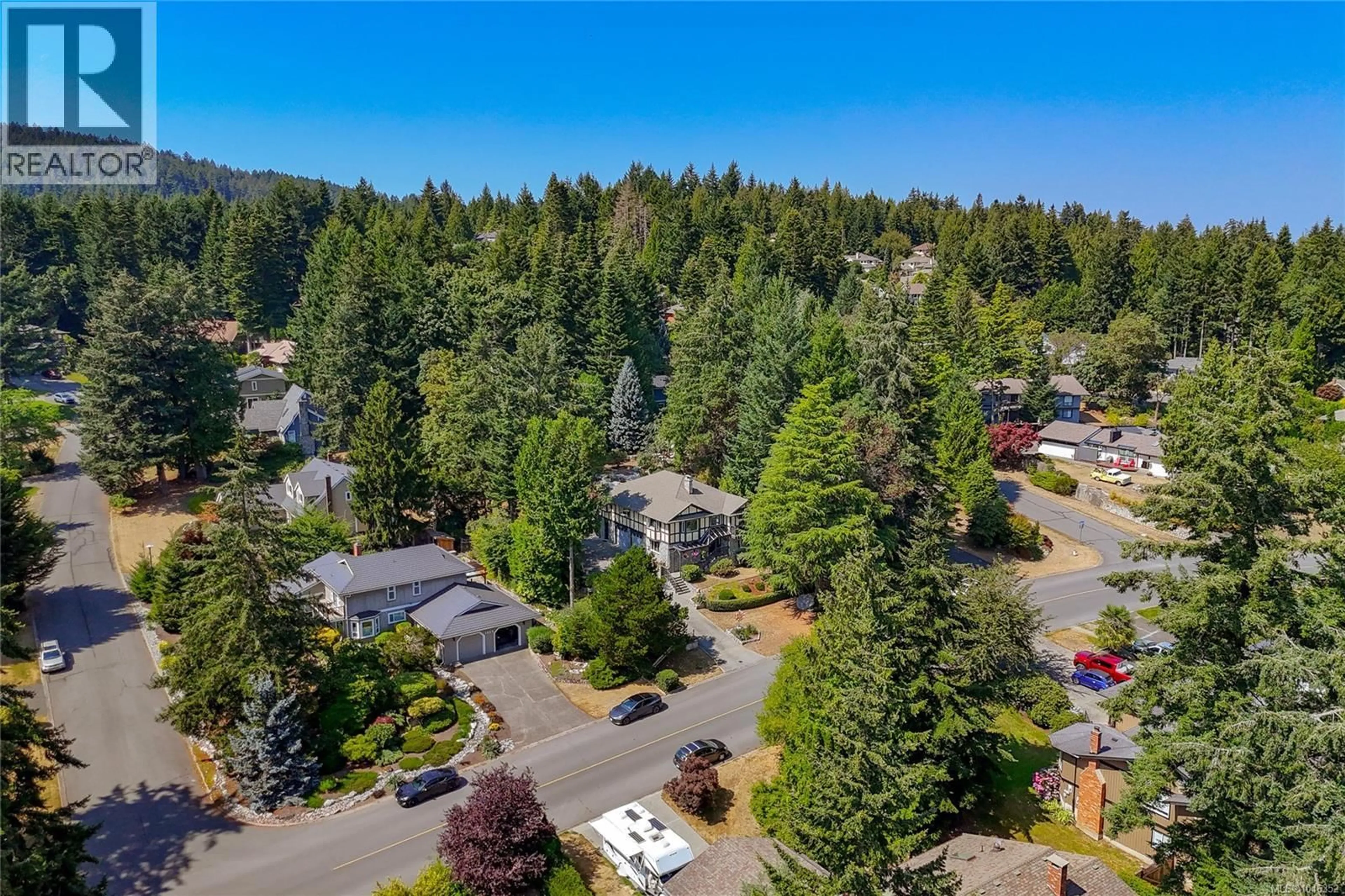 A pic from outside/outdoor area/front of a property/back of a property/a pic from drone, unknown for 1866 BARRETT DRIVE, North Saanich British Columbia V8L4V2