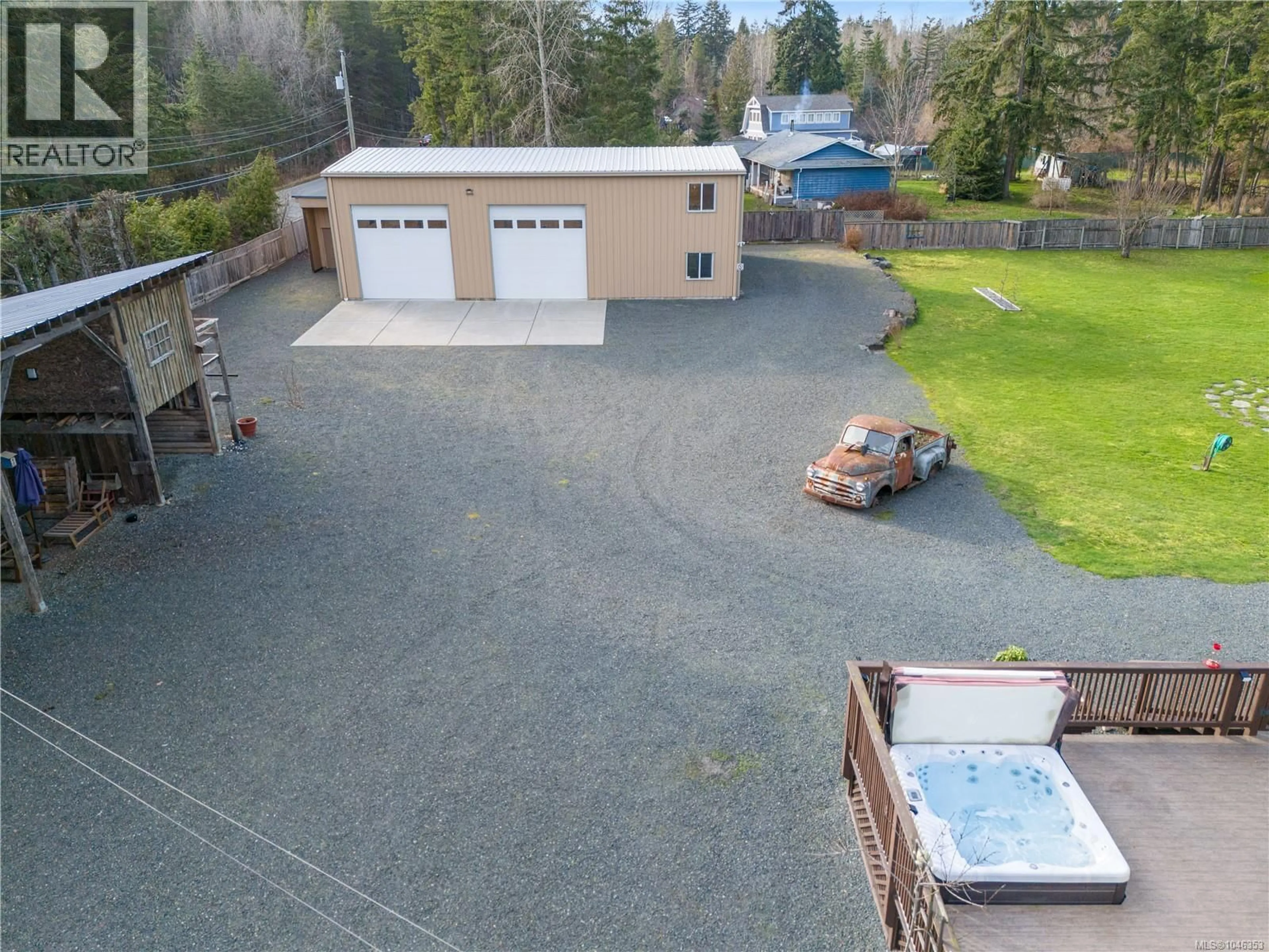 A pic from outside/outdoor area/front of a property/back of a property/a pic from drone, street for 1143 BELLEVUE ROAD, Parksville British Columbia V9P2C4
