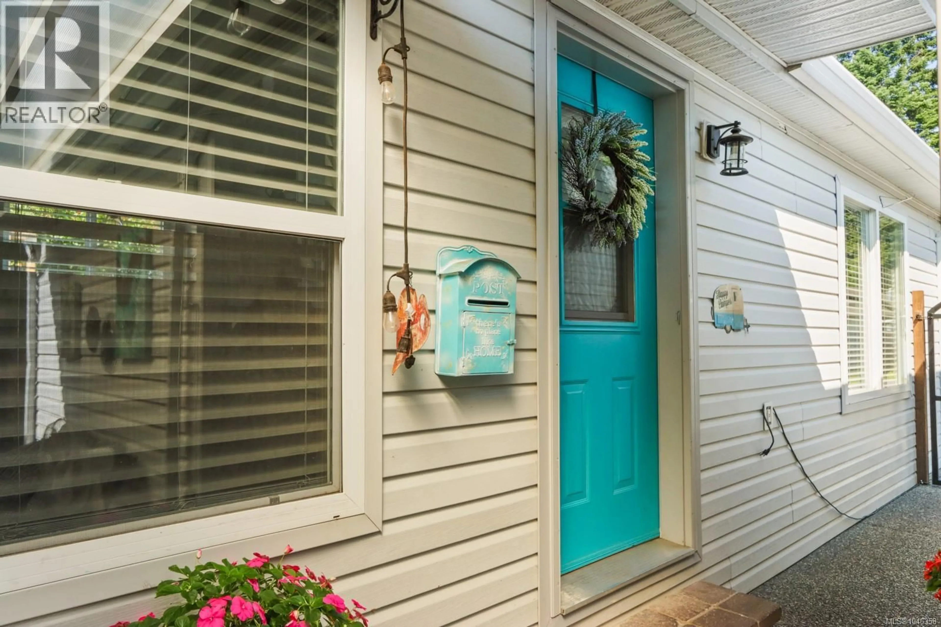 Indoor entryway for 3871 KING ARTHUR DRIVE, Nanaimo British Columbia V9T6B9
