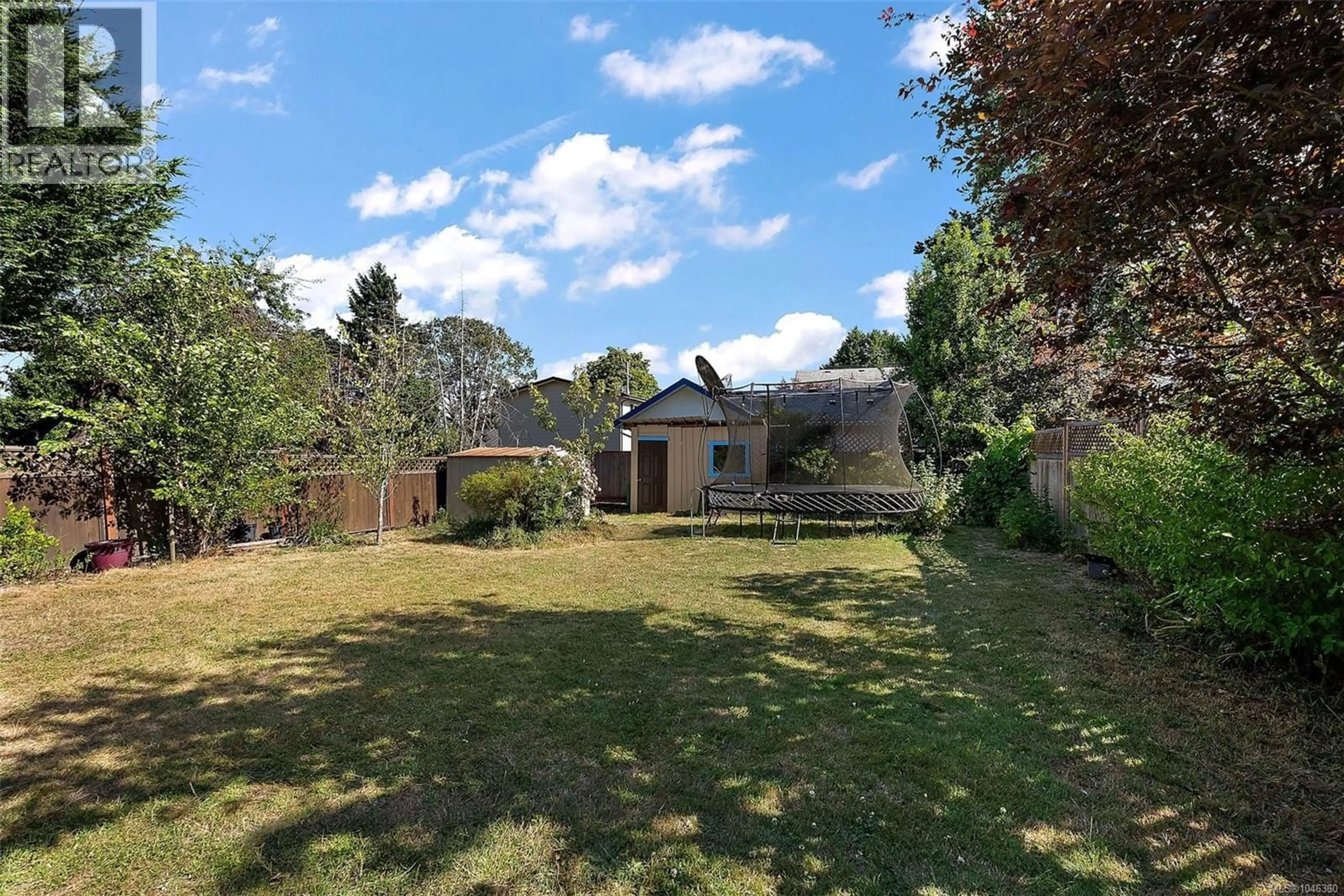 A pic from outside/outdoor area/front of a property/back of a property/a pic from drone, unknown for 855 SEVENOAKS ROAD, Saanich British Columbia V8X3V8