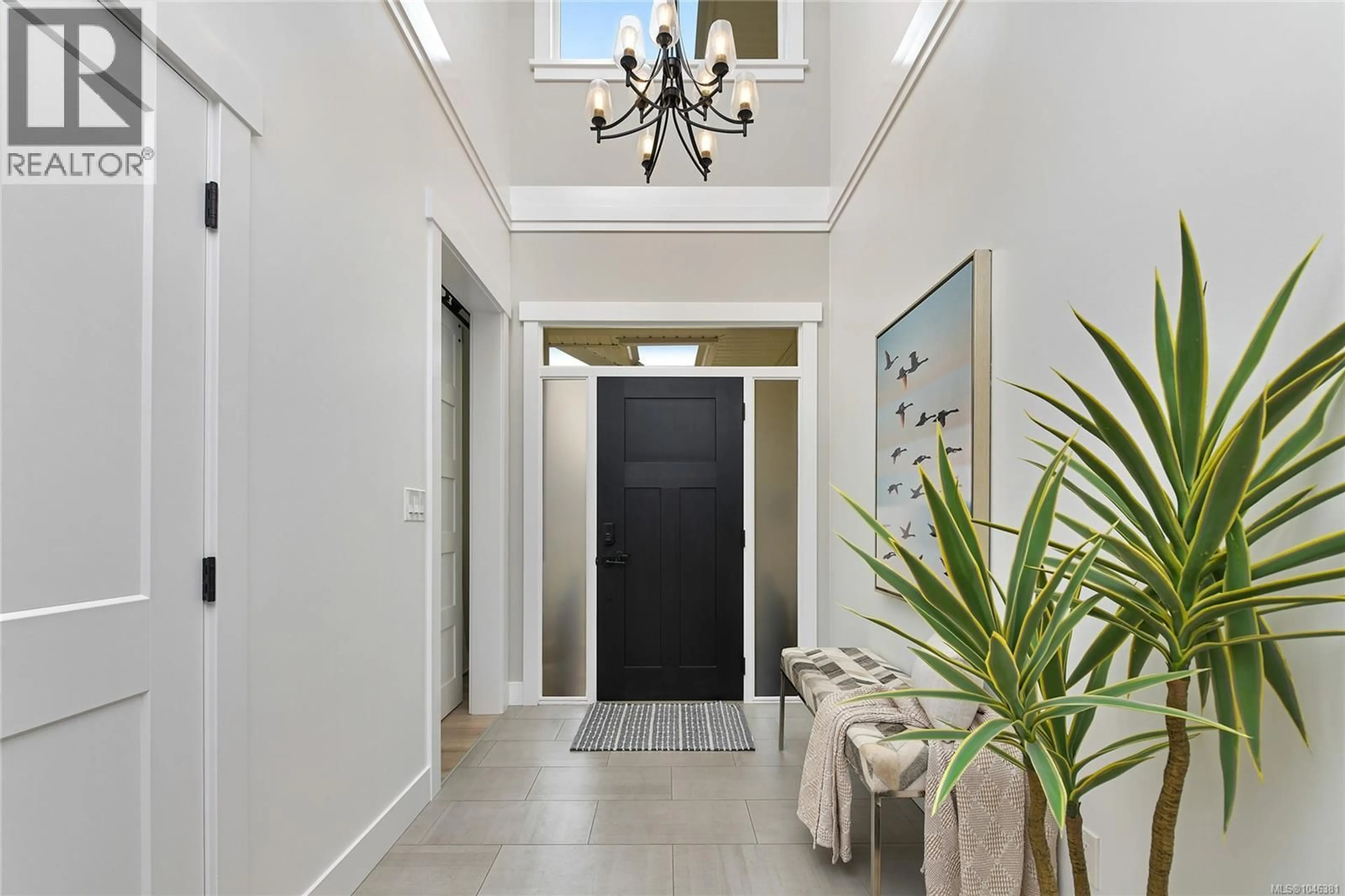 Indoor entryway for 1122 GOLDEN SPIRE CRESCENT, Langford British Columbia V9C0R2
