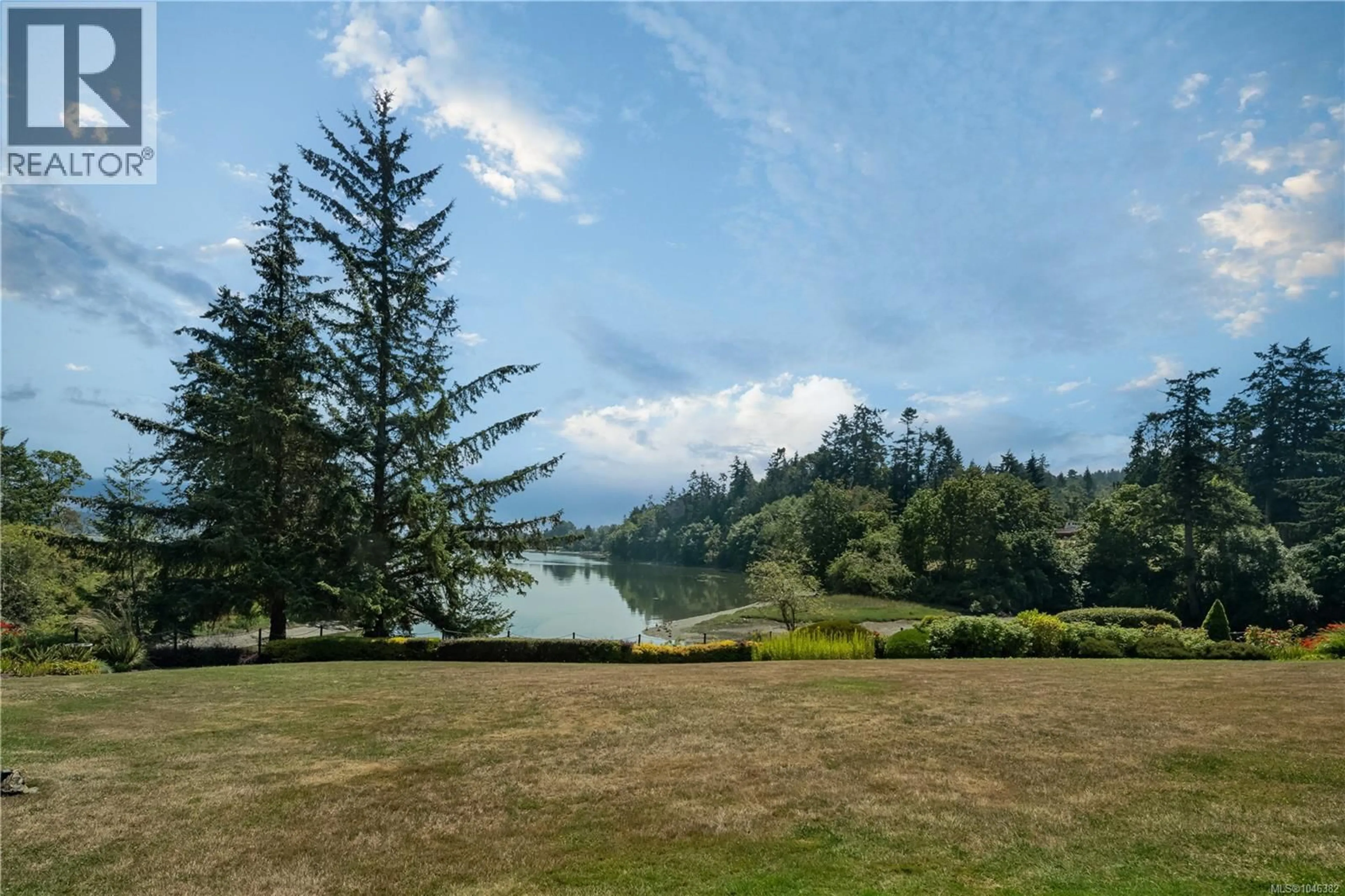 A pic from outside/outdoor area/front of a property/back of a property/a pic from drone, water/lake/river/ocean view for 4164 - 2600 FERGUSON ROAD, Central Saanich British Columbia V8N2C1