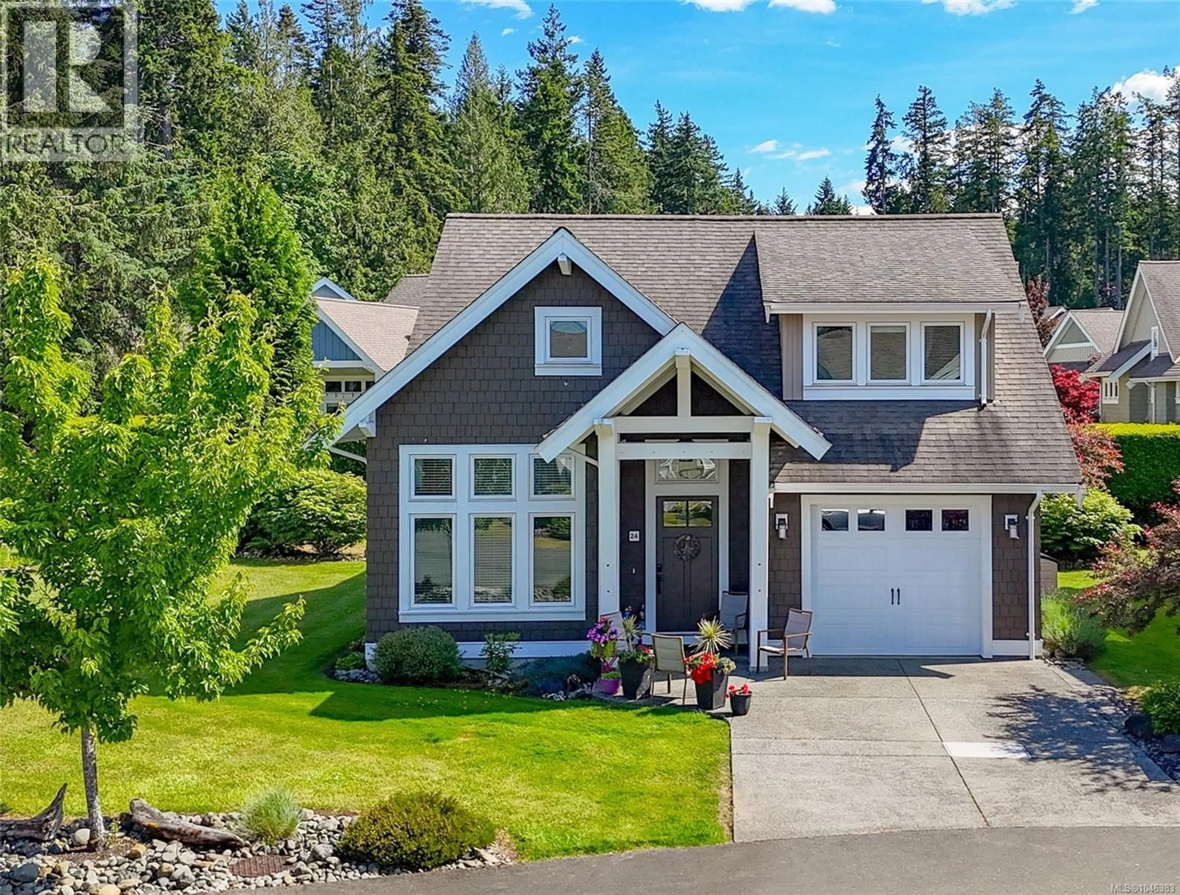 Home with vinyl exterior material, street for 24 - 5251 ISLAND HIGHWAY WEST, Qualicum Beach British Columbia V9K2C1