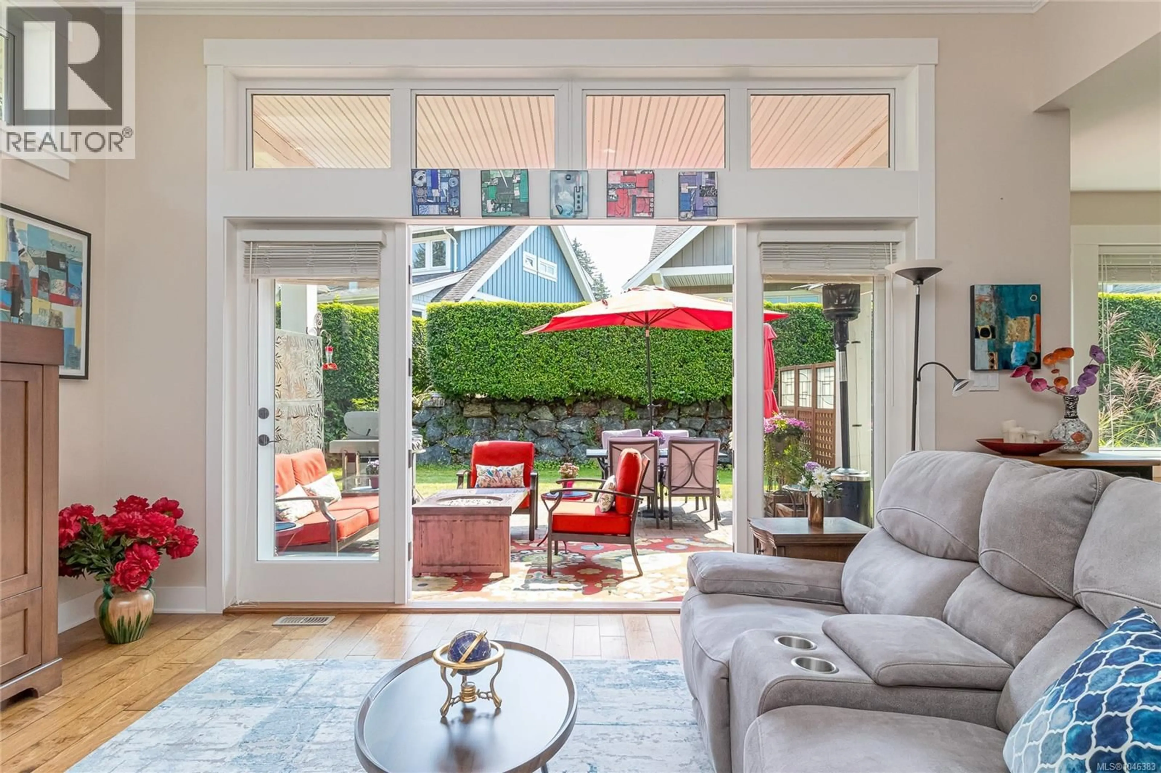 Living room with furniture, unknown for 24 - 5251 ISLAND HIGHWAY WEST, Qualicum Beach British Columbia V9K2C1