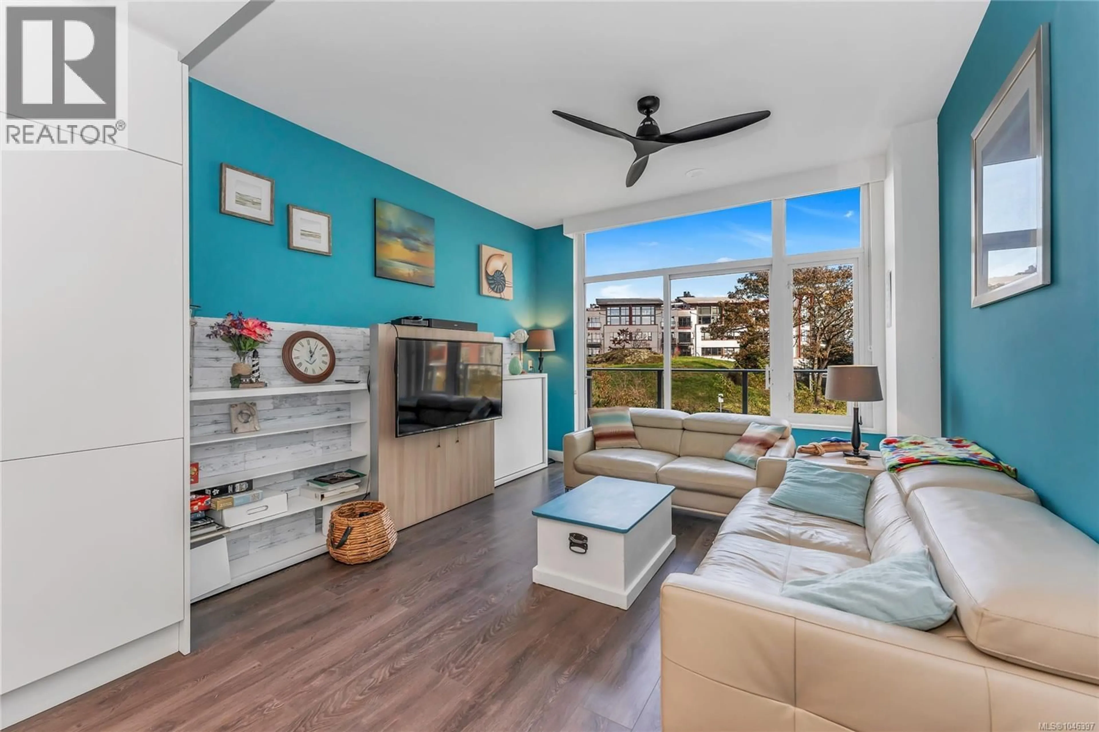 Living room with furniture, unknown for 211 - 70 SAGHALIE ROAD, Victoria British Columbia V9A0G9