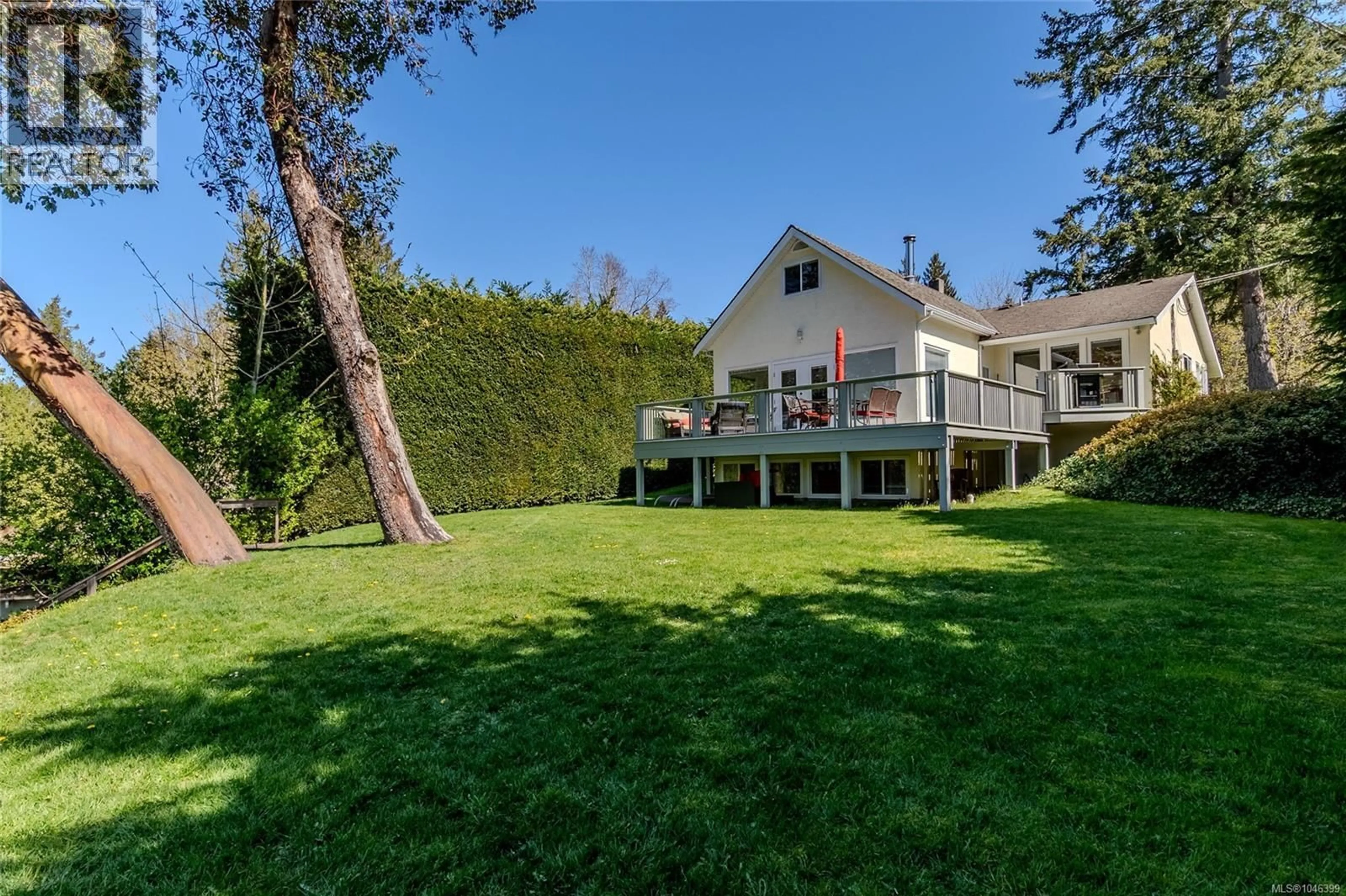 A pic from outside/outdoor area/front of a property/back of a property/a pic from drone, unknown for 2664 HEALD ROAD, Shawnigan Lake British Columbia V0R2W0