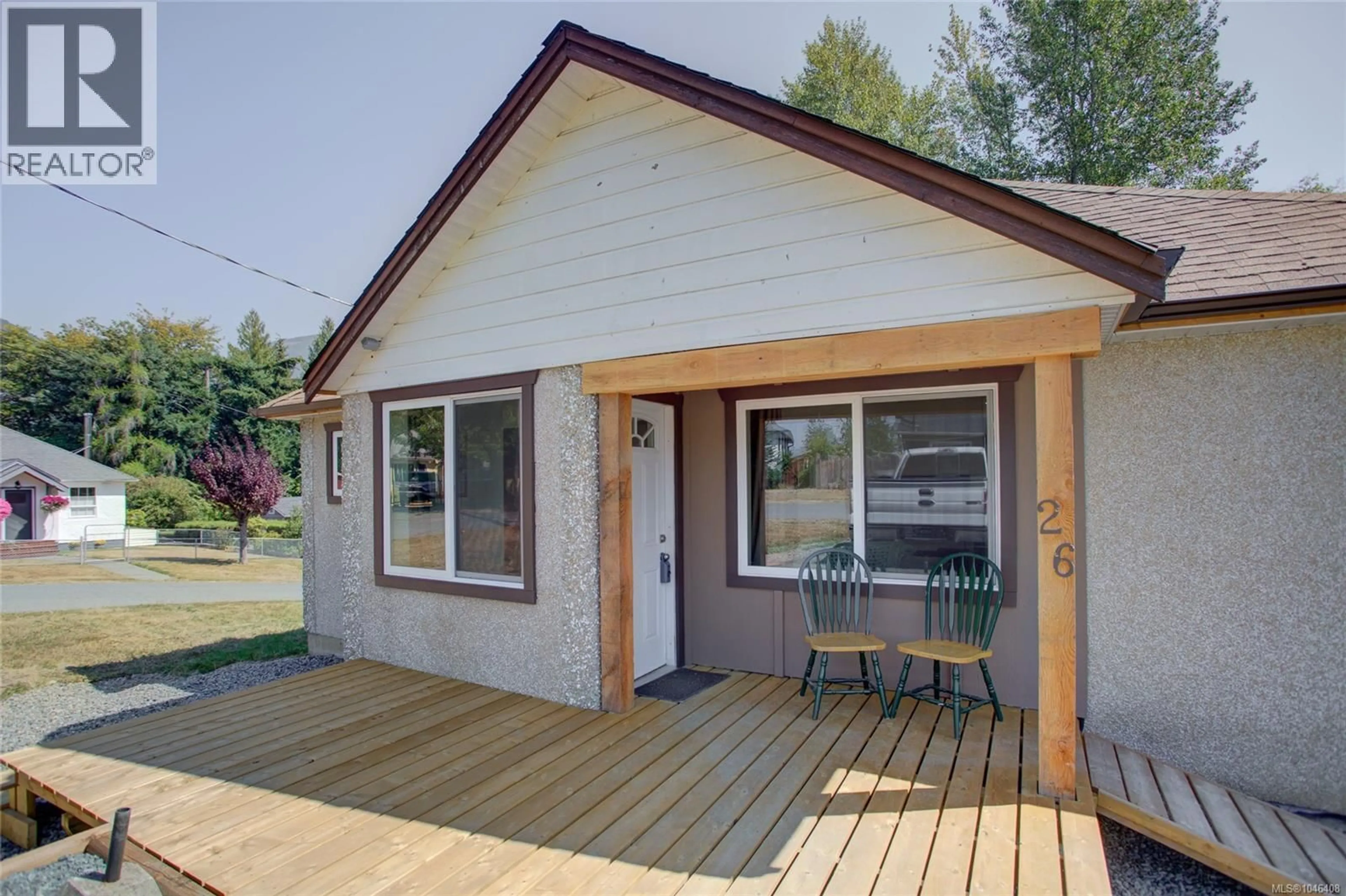 Patio, street for 26 STEVENS CRESCENT, Lake Cowichan British Columbia V0R2G0