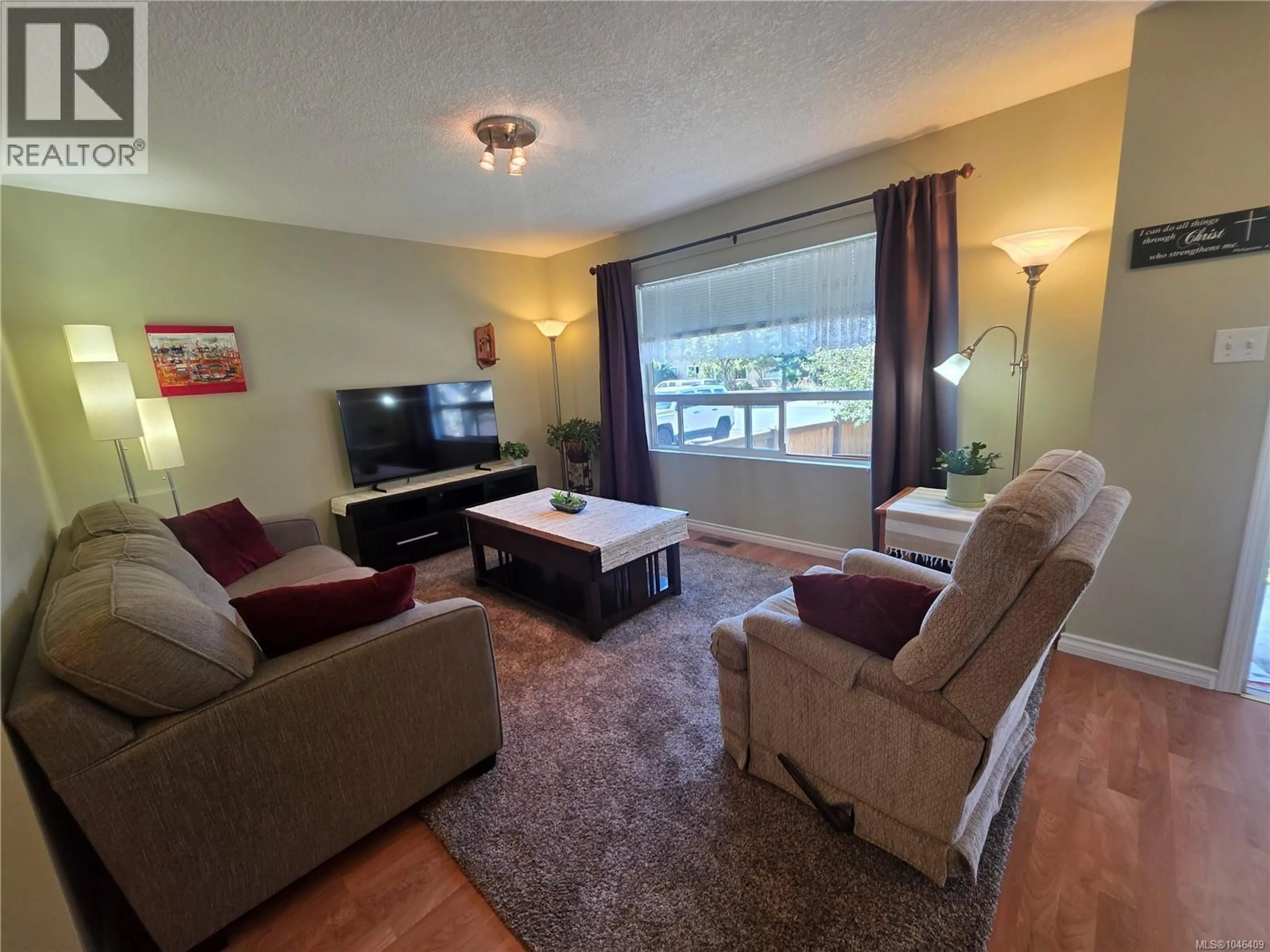 Living room with furniture, unknown for 3871 ANDERSON AVENUE, Port Alberni British Columbia V9Y5B1