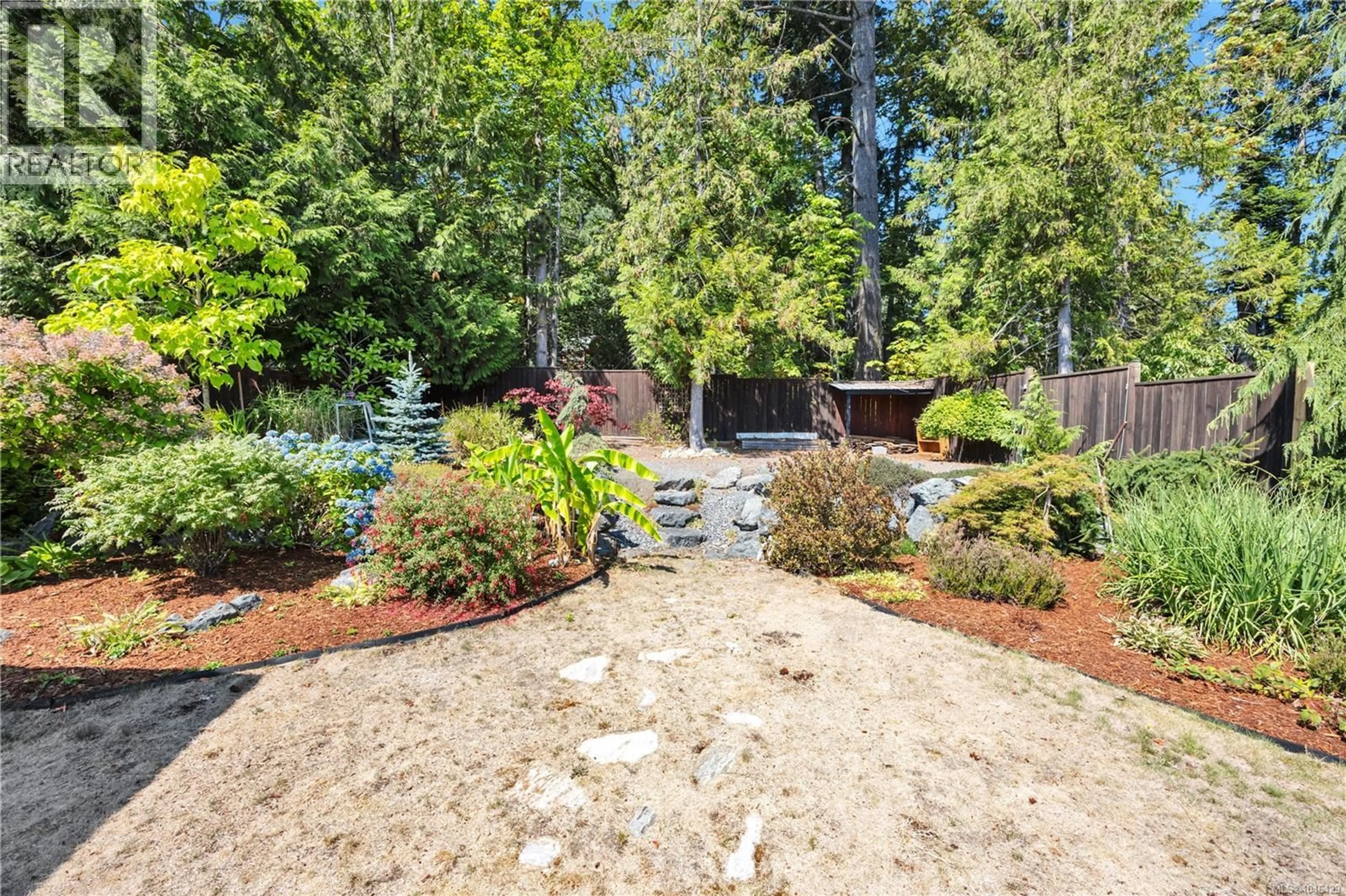 Patio, forest/trees view for 1613 HOSANNA WAY, Nanaimo British Columbia V9V1M4