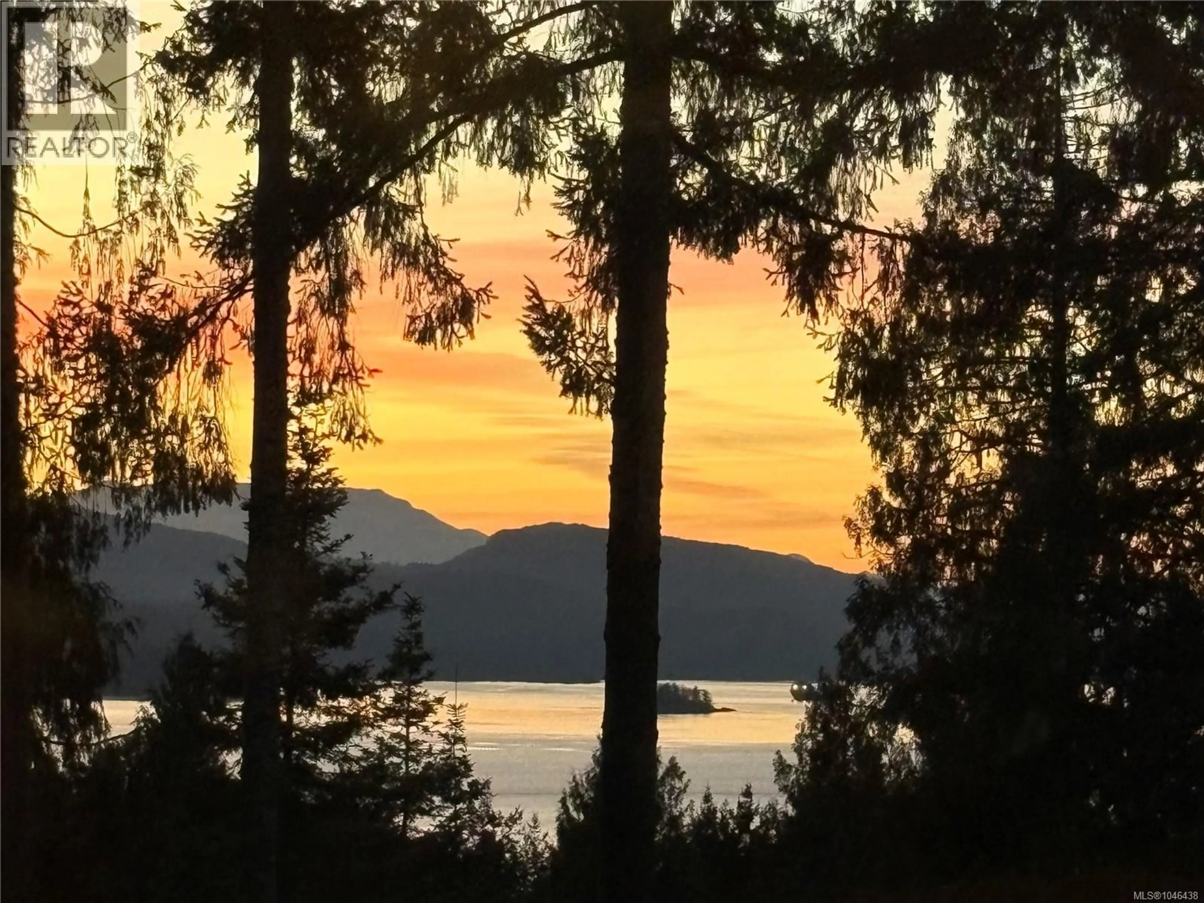 Blurry image for 2657 GALLEON WAY, Pender Island British Columbia V0N2M2