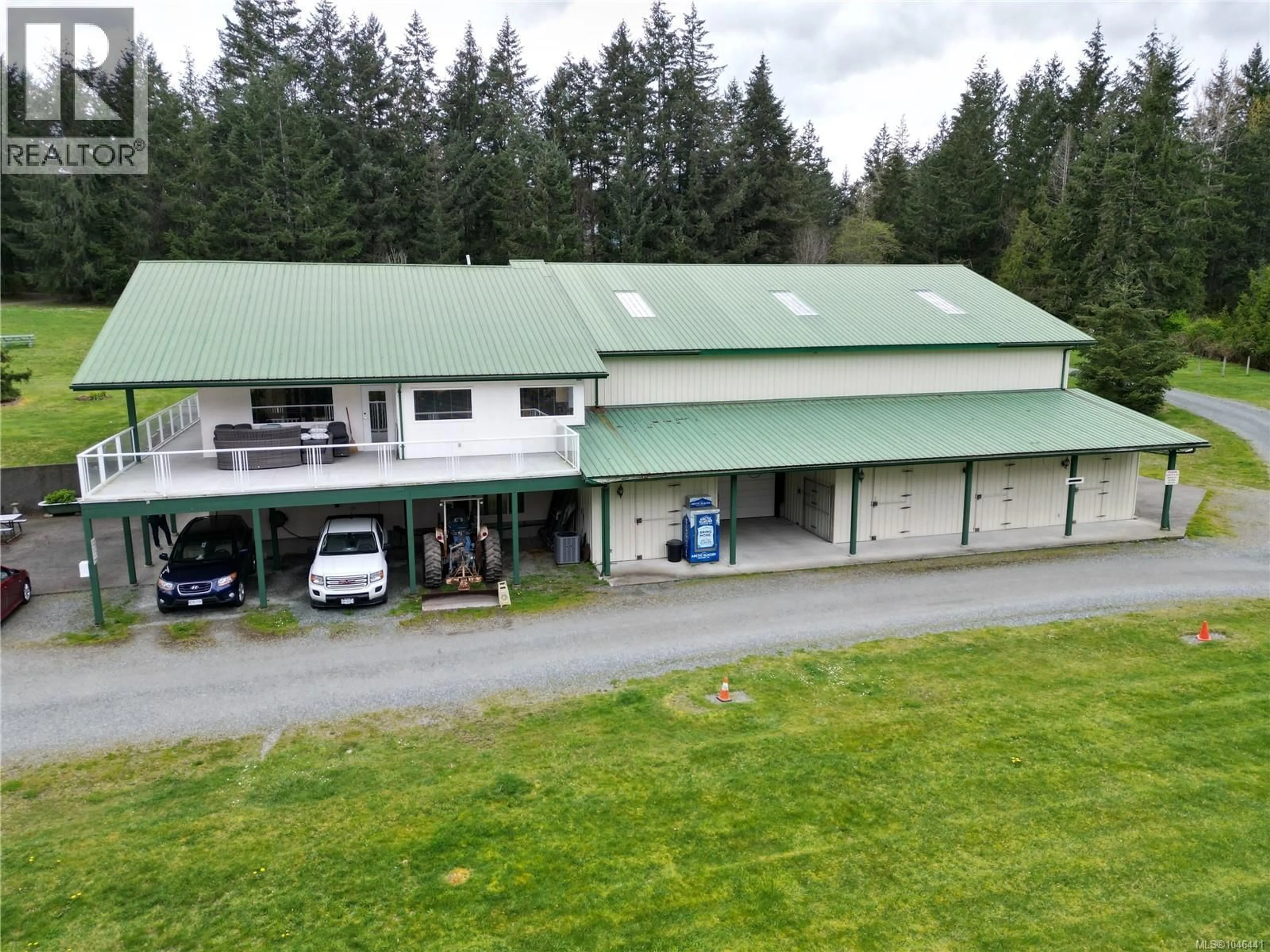 A pic from outside/outdoor area/front of a property/back of a property/a pic from drone, building for 8682 TRANS CANADA HIGHWAY, Chemainus British Columbia V0R1K0
