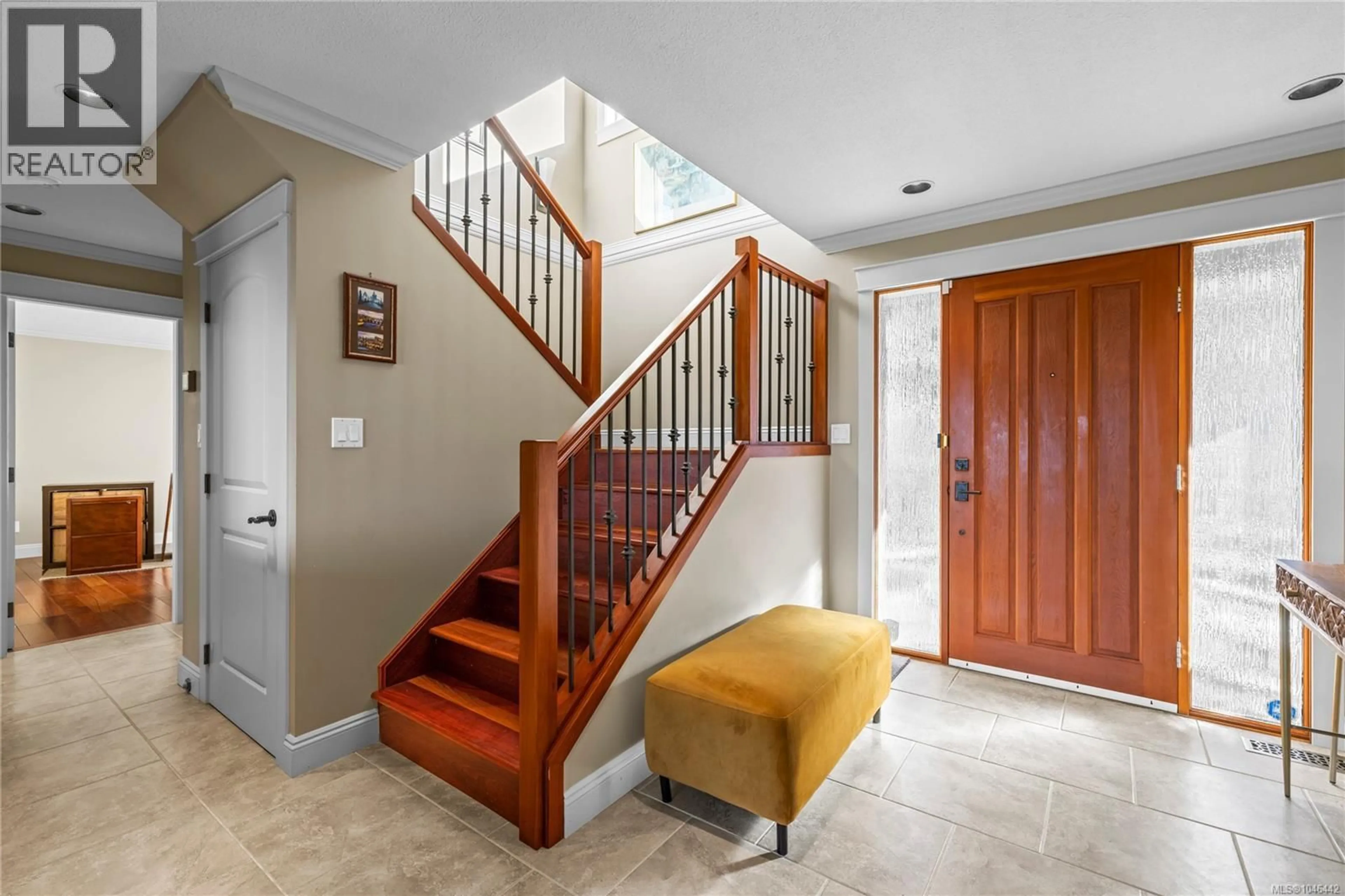 Indoor entryway for 5170 LAGUNA WAY, Nanaimo British Columbia V9T5L7