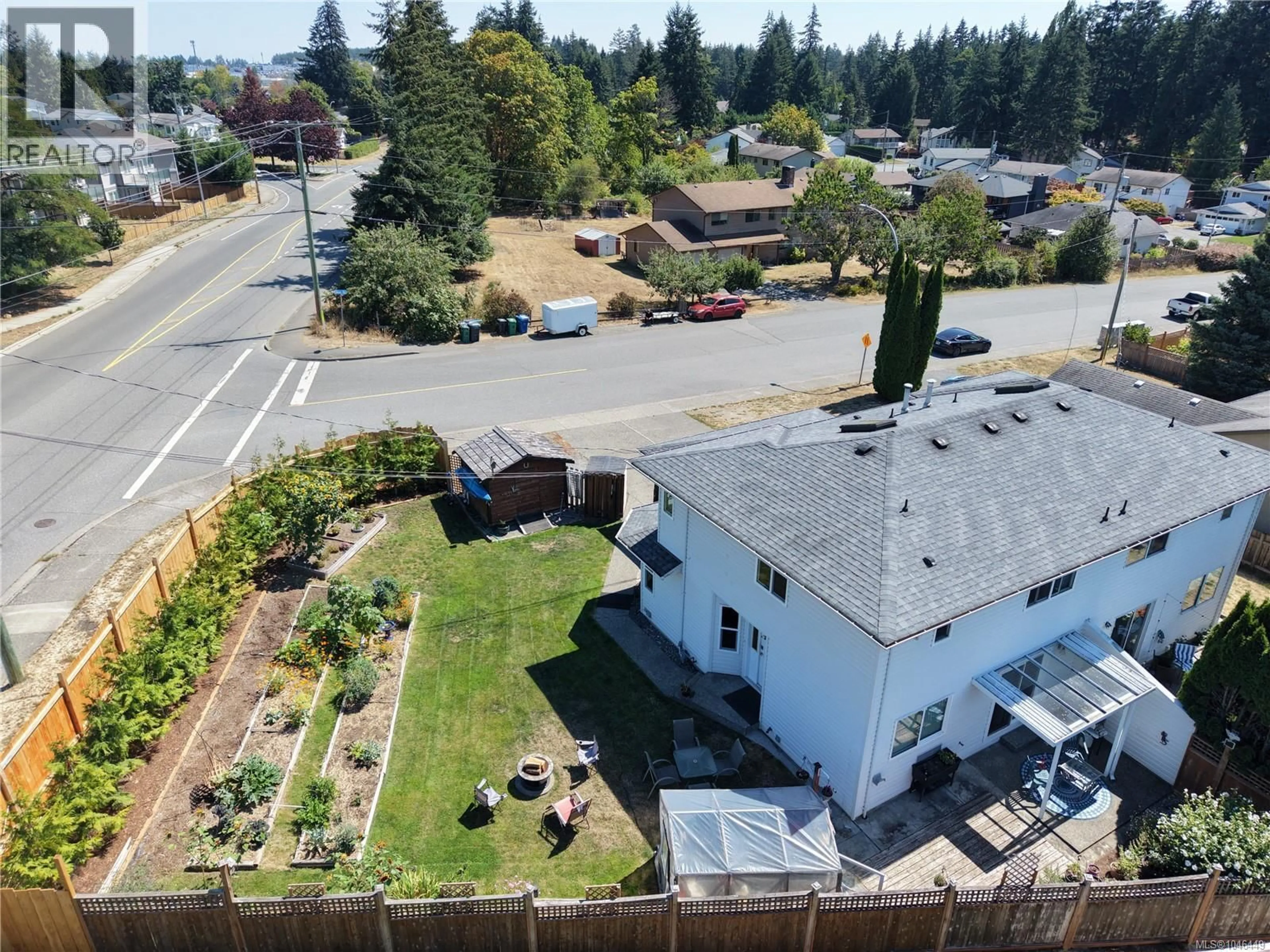A pic from outside/outdoor area/front of a property/back of a property/a pic from drone, unknown for 2553 SLOAN ROAD, Nanaimo British Columbia V9T5P6