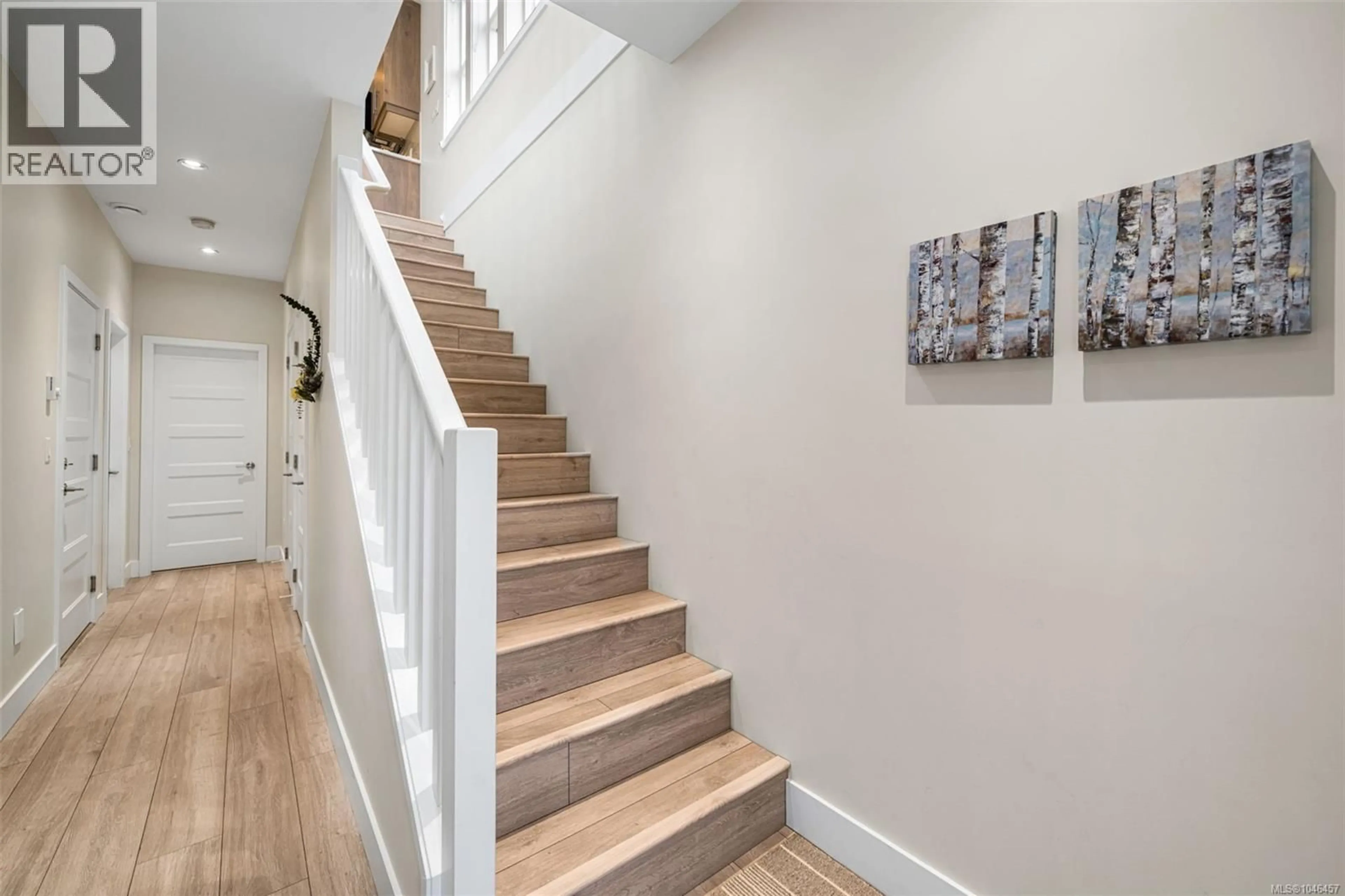 Stairs for 2116 ECHO VALLEY COURT, Langford British Columbia V9B0Y2