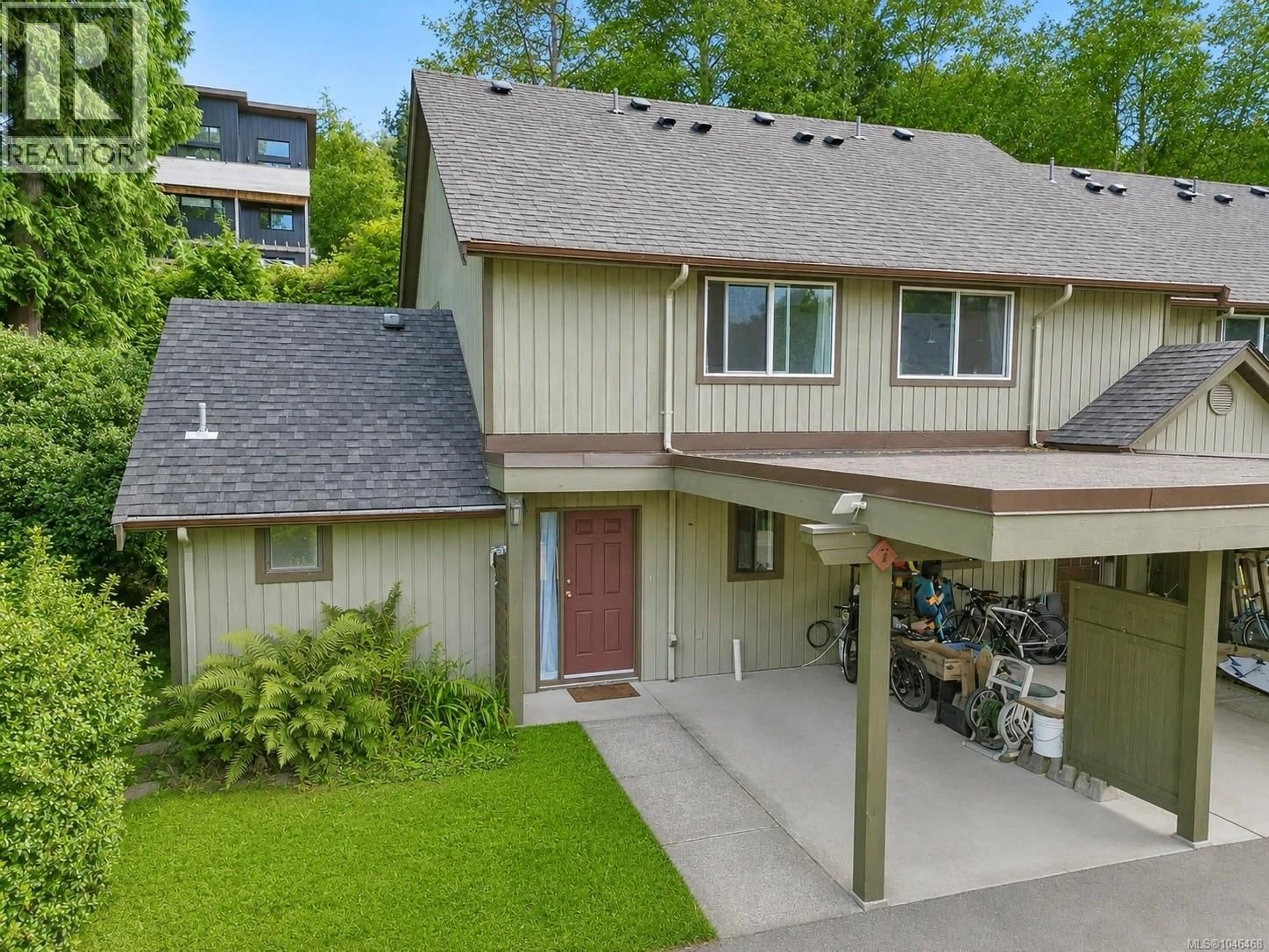 A pic from outside/outdoor area/front of a property/back of a property/a pic from drone, street for 7 - 595 GIBSON STREET, Tofino British Columbia V0R2Z0