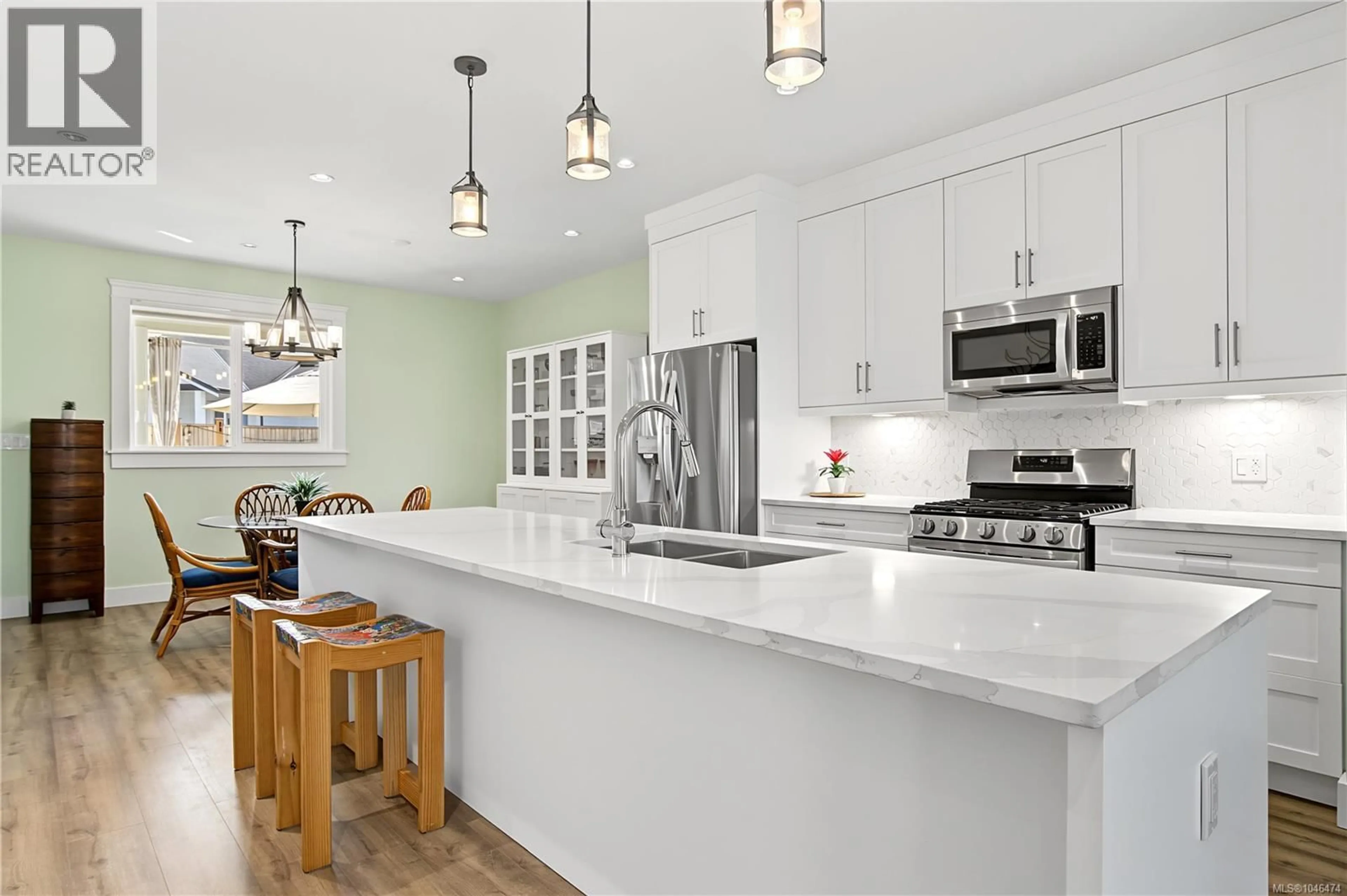 Open concept kitchen, ceramic/tile floor for 743 BRIARWOOD DRIVE, Parksville British Columbia V9P0G5