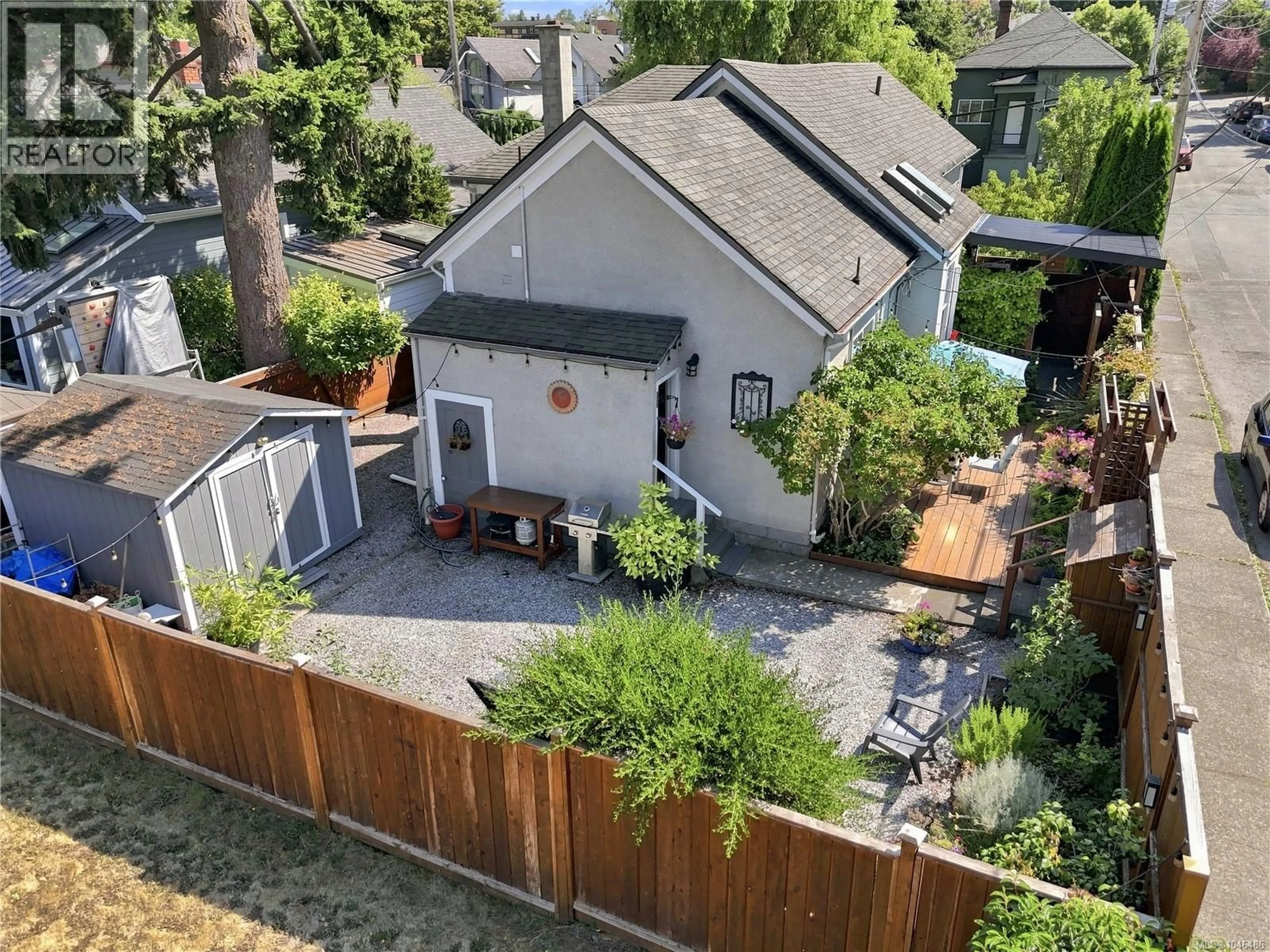 A pic from outside/outdoor area/front of a property/back of a property/a pic from drone, street for 1272 CENTRE ROAD, Victoria British Columbia V8T1K3