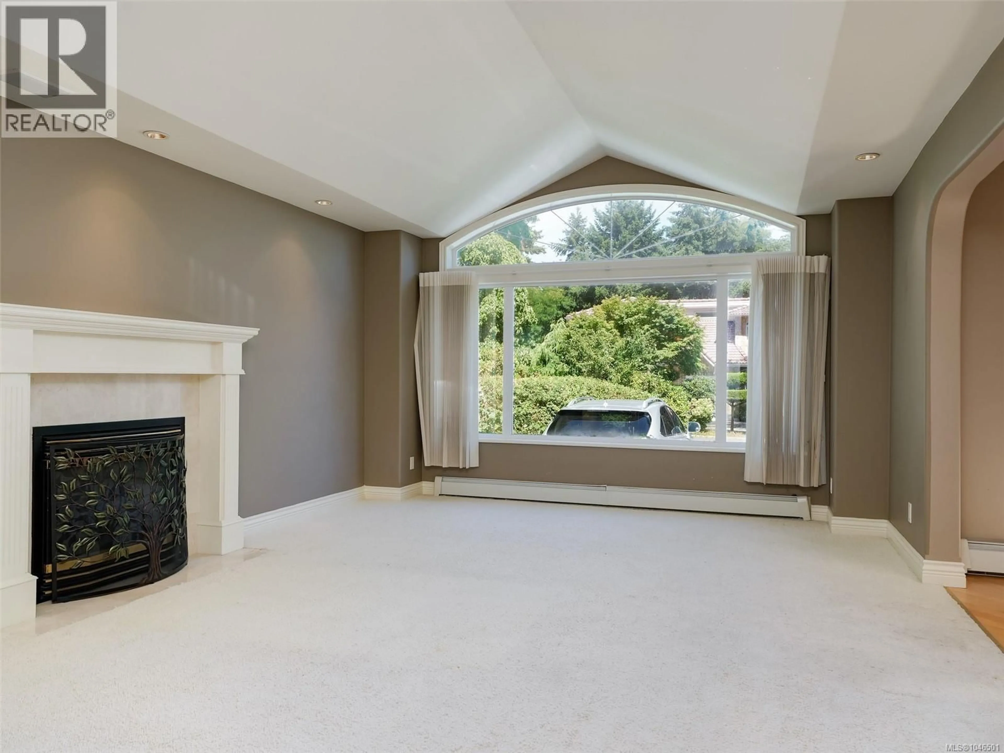 Unknown for 2265 SAGE LANE, Saanich British Columbia V8N6L6