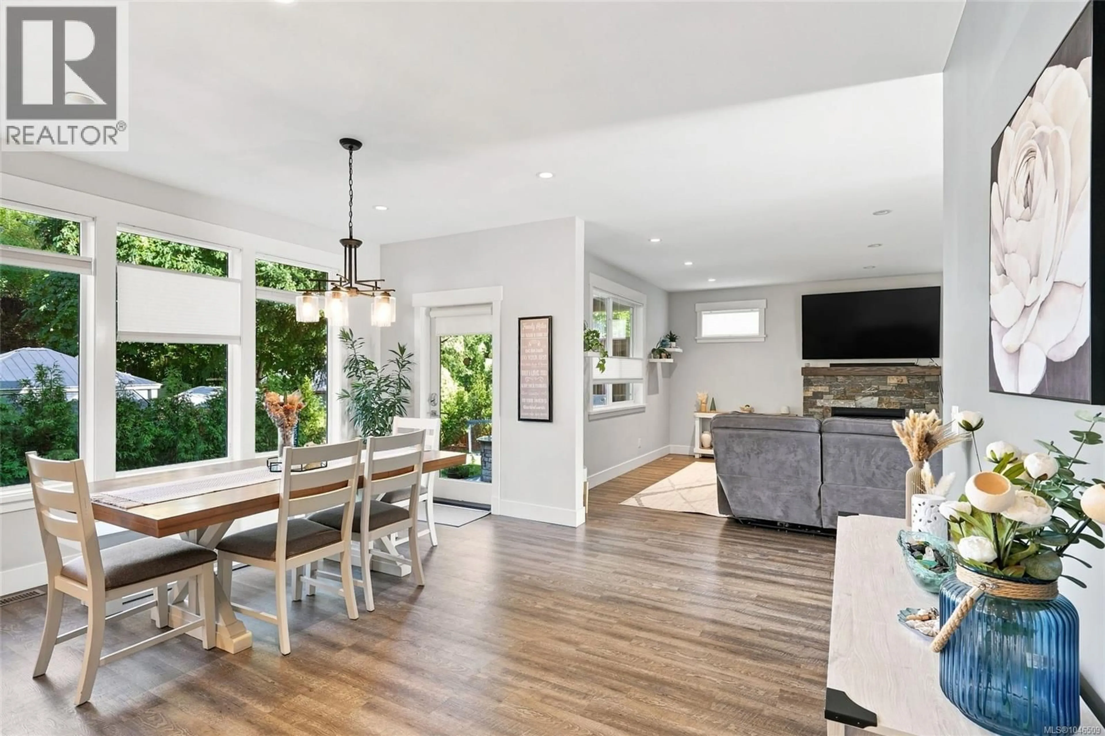 Open concept kitchen, unknown for 3793 MARJORIE WAY, Nanaimo British Columbia V9T0K3