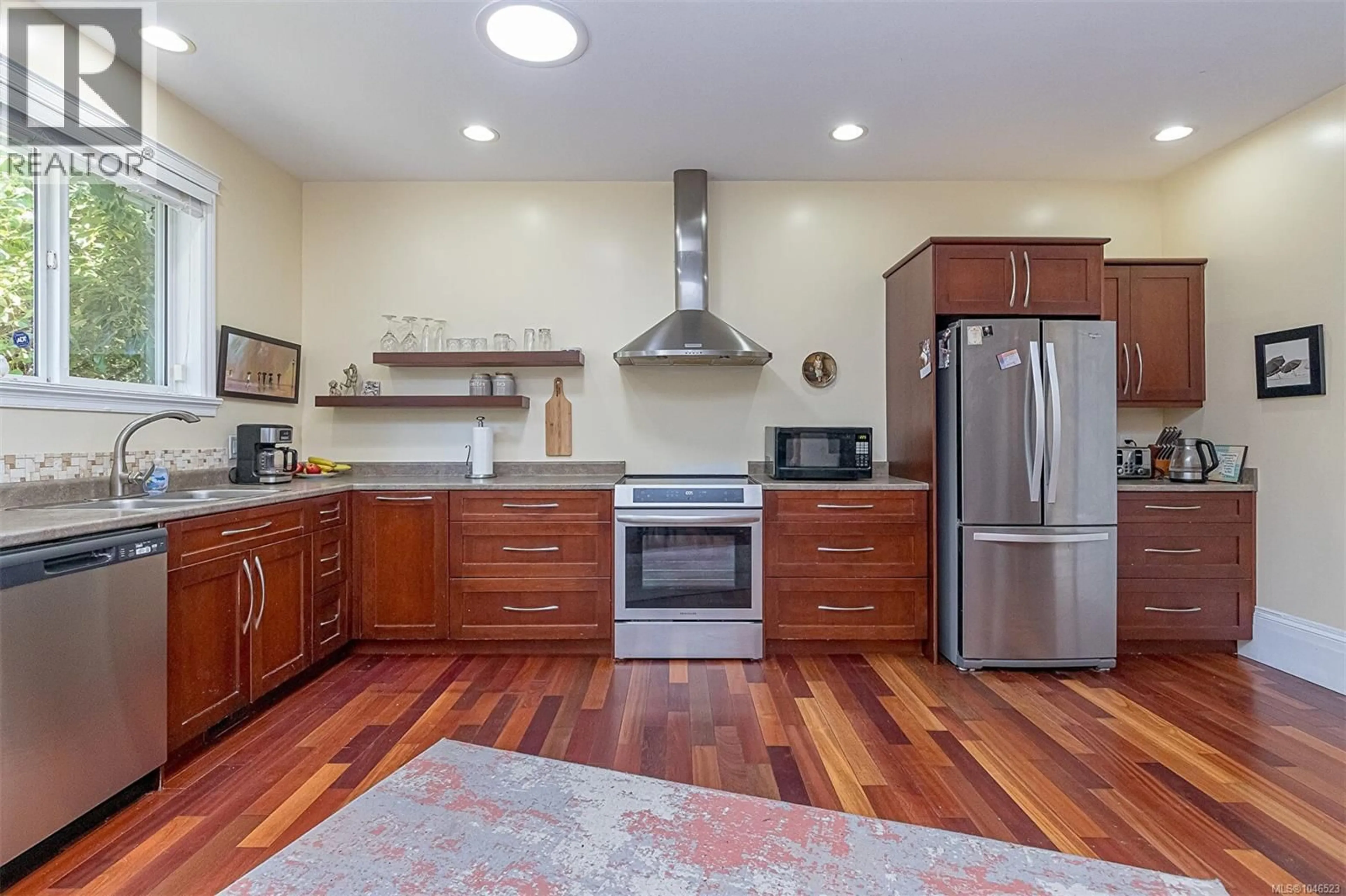 Open concept kitchen, unknown for 2781 TAMARA DRIVE, Nanaimo British Columbia V9T6S5