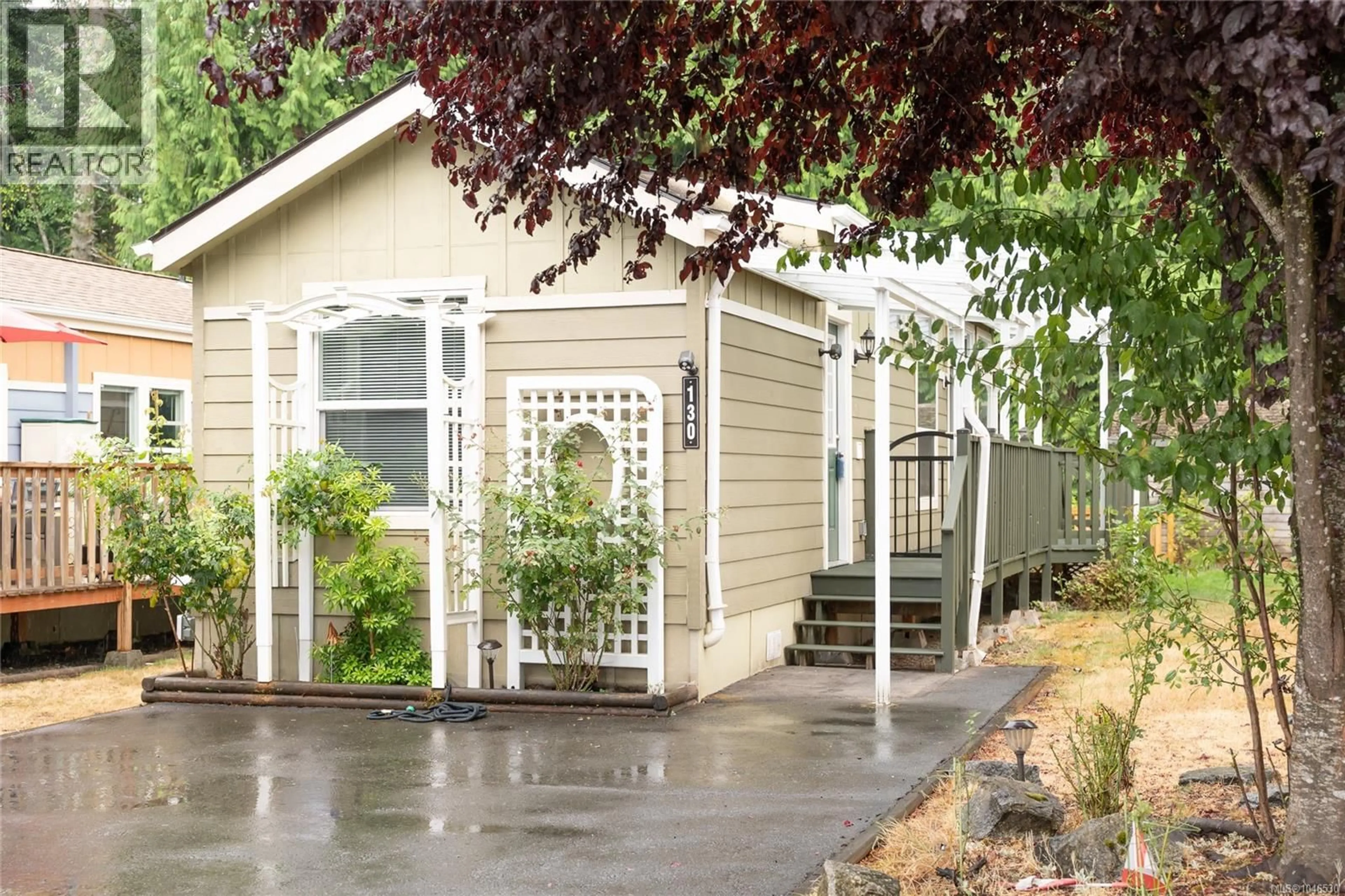Home with vinyl exterior material, street for 130 - 3042 RIVER ROAD, Chemainus British Columbia V0R1K3
