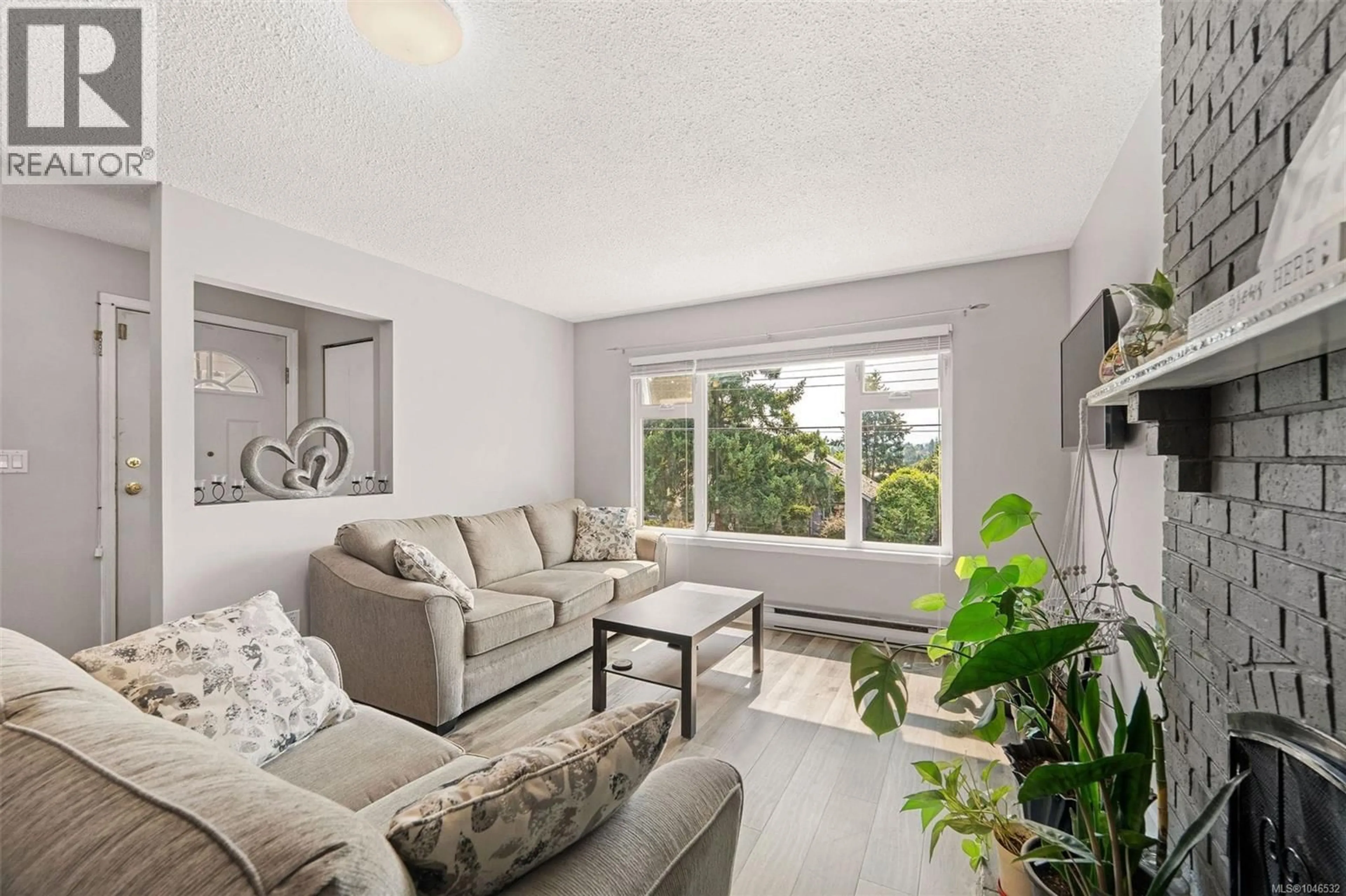 Living room with furniture, unknown for 4 - 524 ROSEHILL STREET, Nanaimo British Columbia V9S1E6