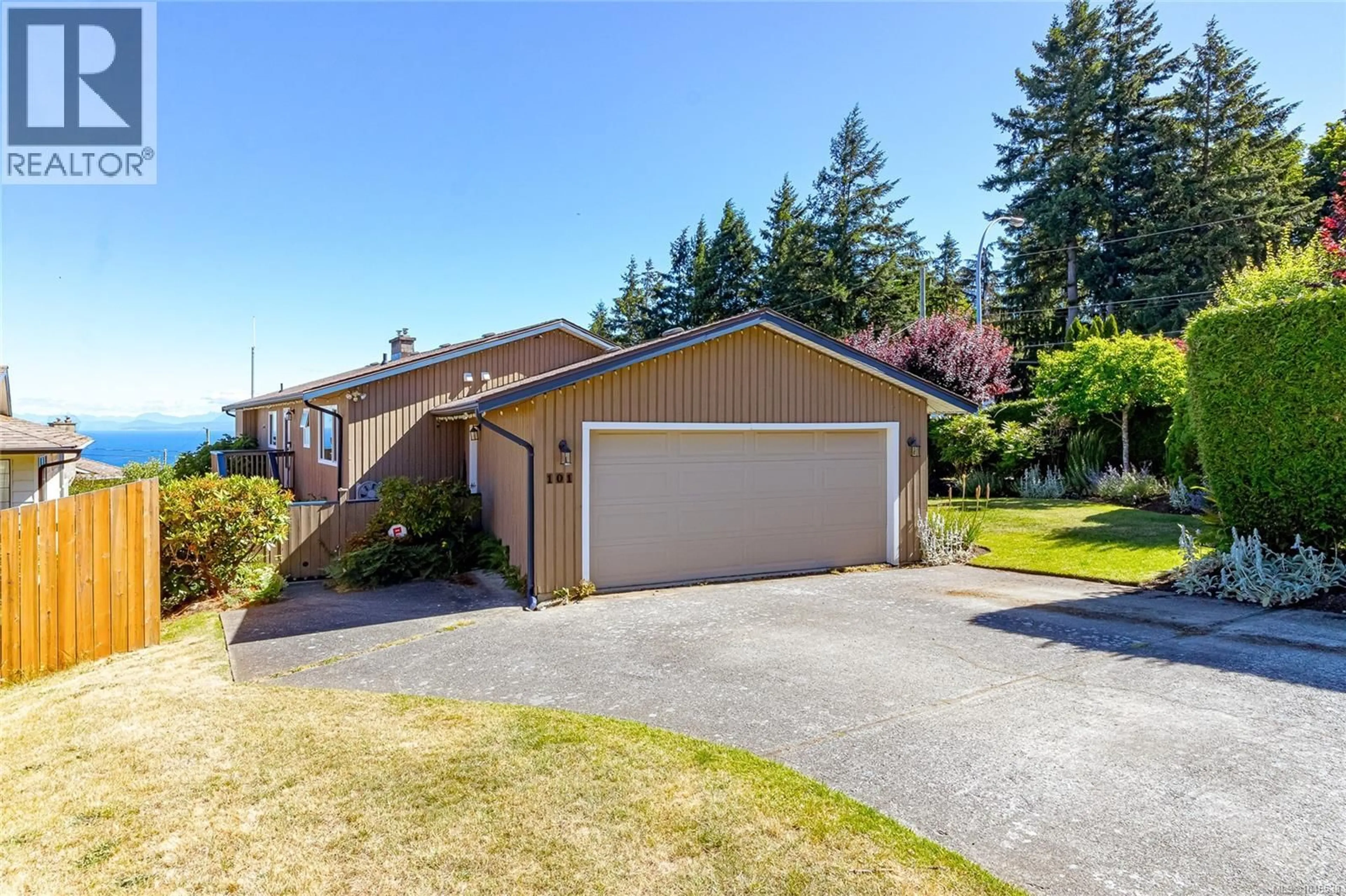 Home with vinyl exterior material, street for 101 BONAVISTA PLACE, Nanaimo British Columbia V9T1K4