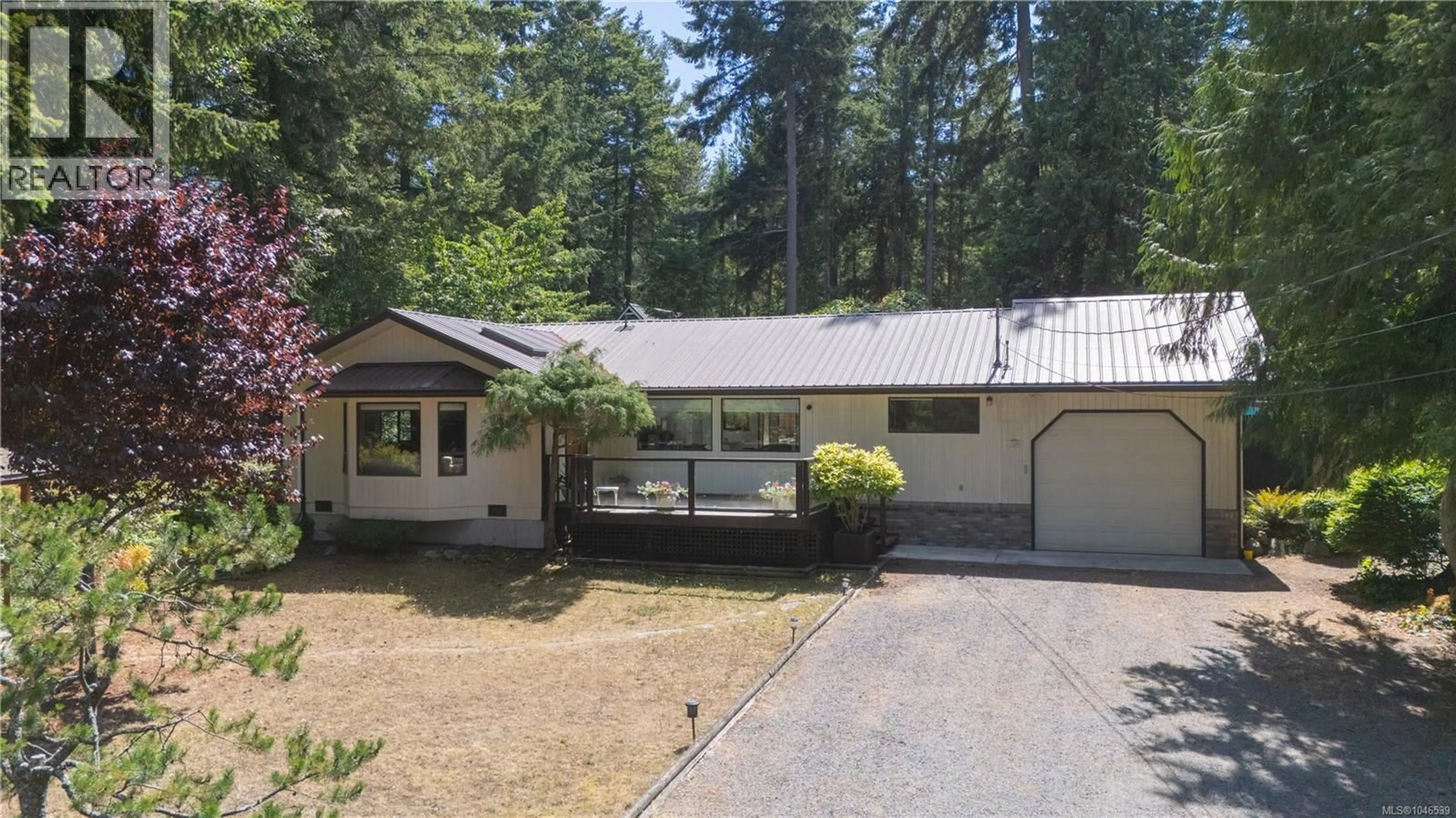 A pic from outside/outdoor area/front of a property/back of a property/a pic from drone, street for 10 MALASPINA DRIVE, Gabriola Island British Columbia V0R1X1