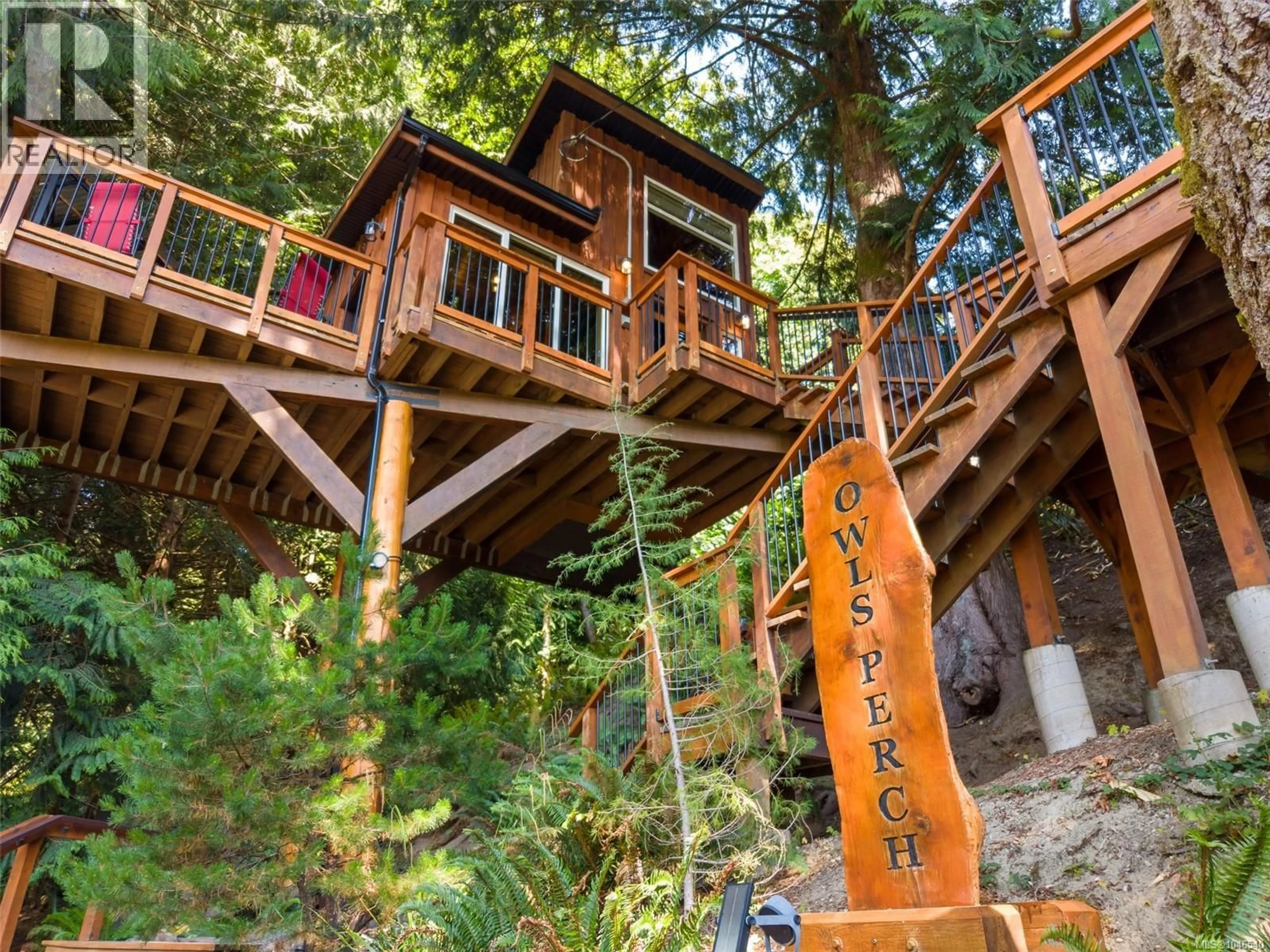 Stairs for 2519 BRULE DRIVE, Sooke British Columbia V9Z0X8