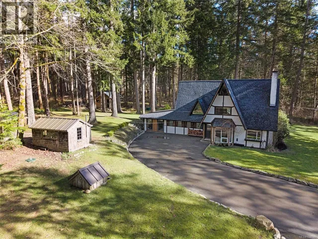 2138 LEFT ROAD, Courtenay 4