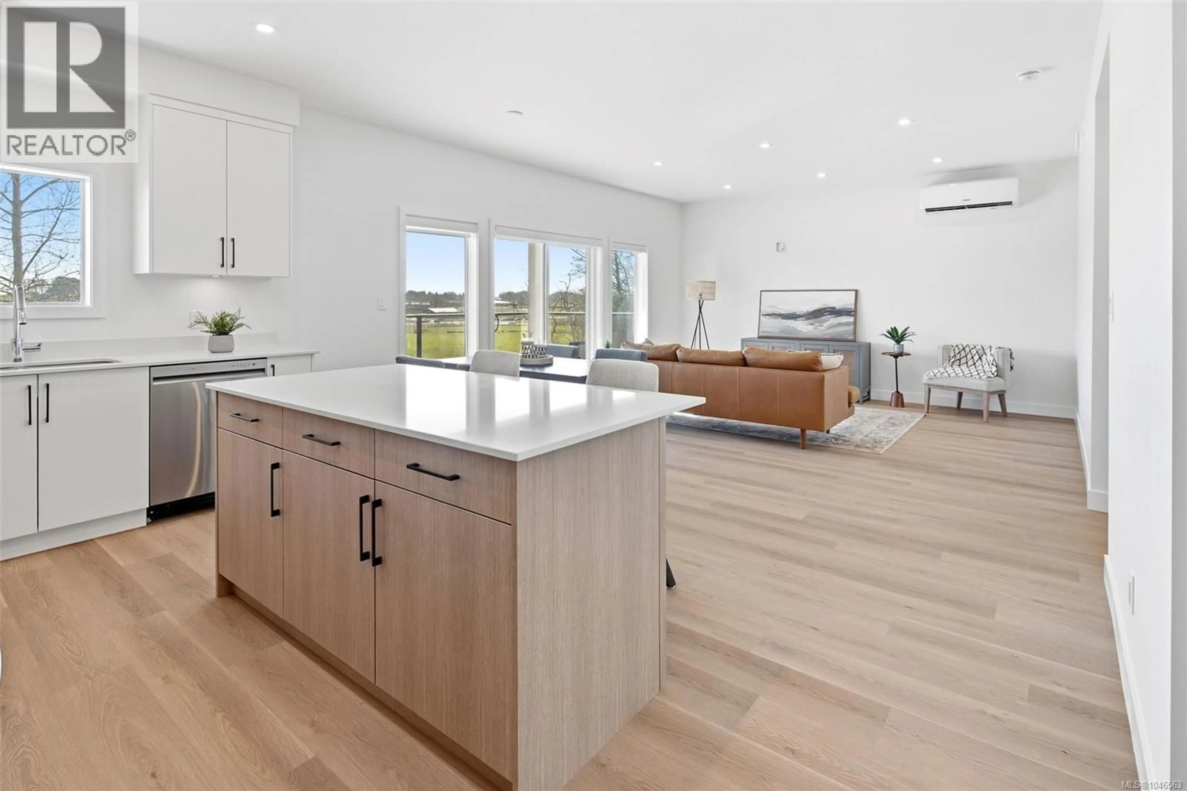Open concept kitchen, unknown for 201 - 7053 CENTRAL SAANICH ROAD, Central Saanich British Columbia V8M1Y3