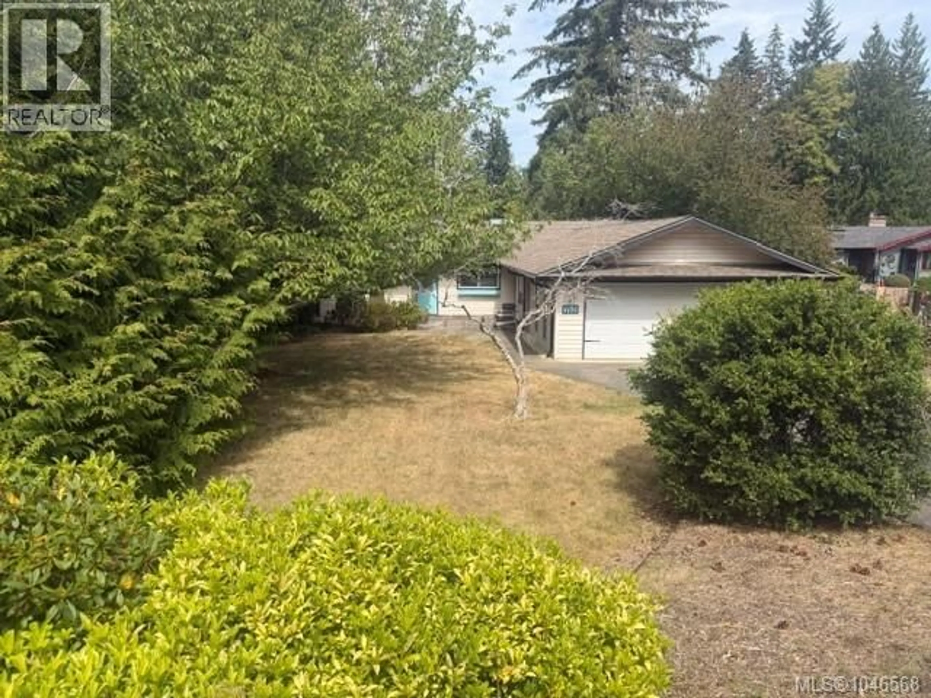 A pic from outside/outdoor area/front of a property/back of a property/a pic from drone, unknown for 783 CANYON CRESCENT DRIVE, Qualicum Beach British Columbia V9K1K9
