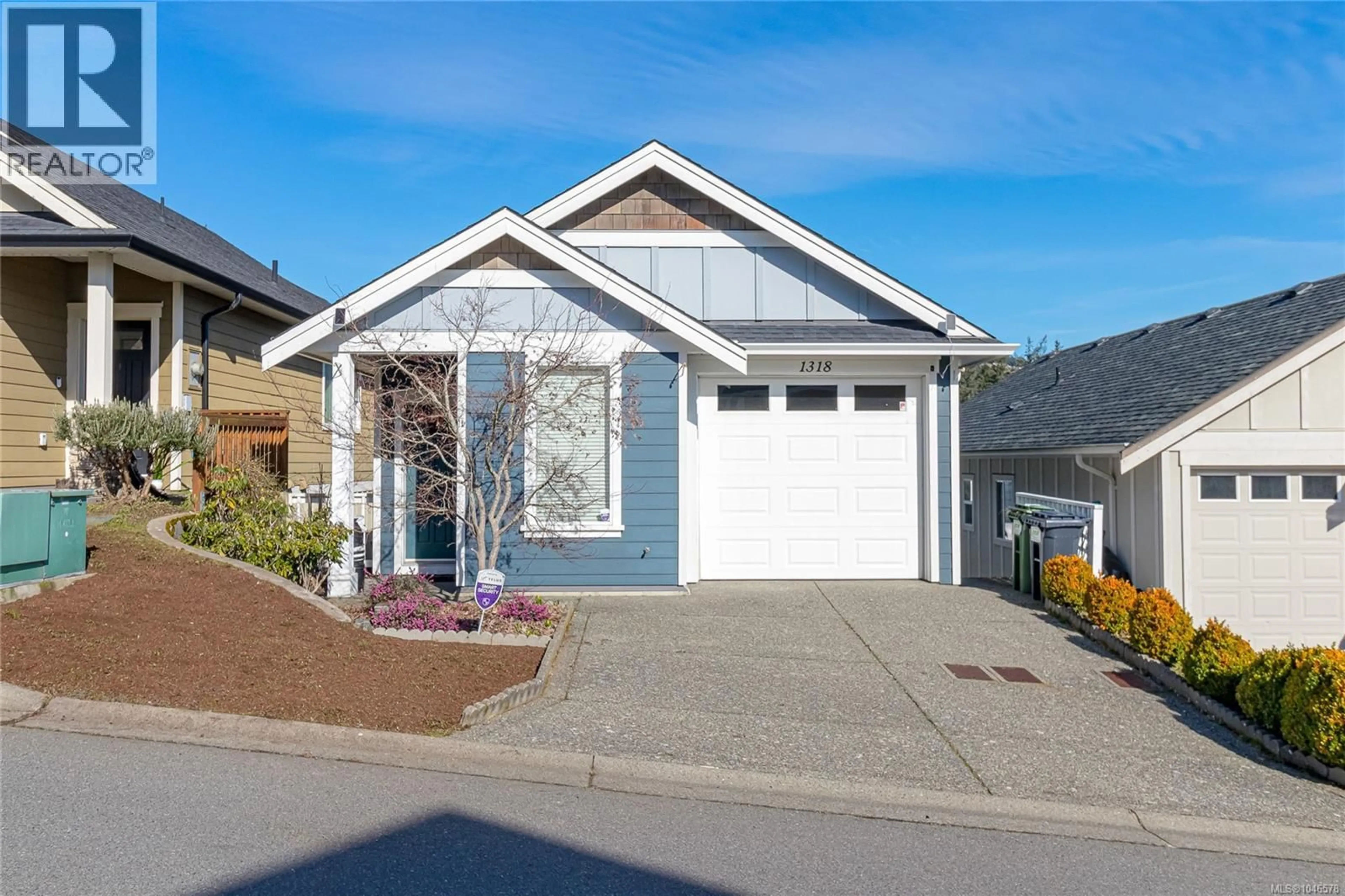 Home with vinyl exterior material, street for 1318 ARTESIAN COURT, Langford British Columbia V9B0L9