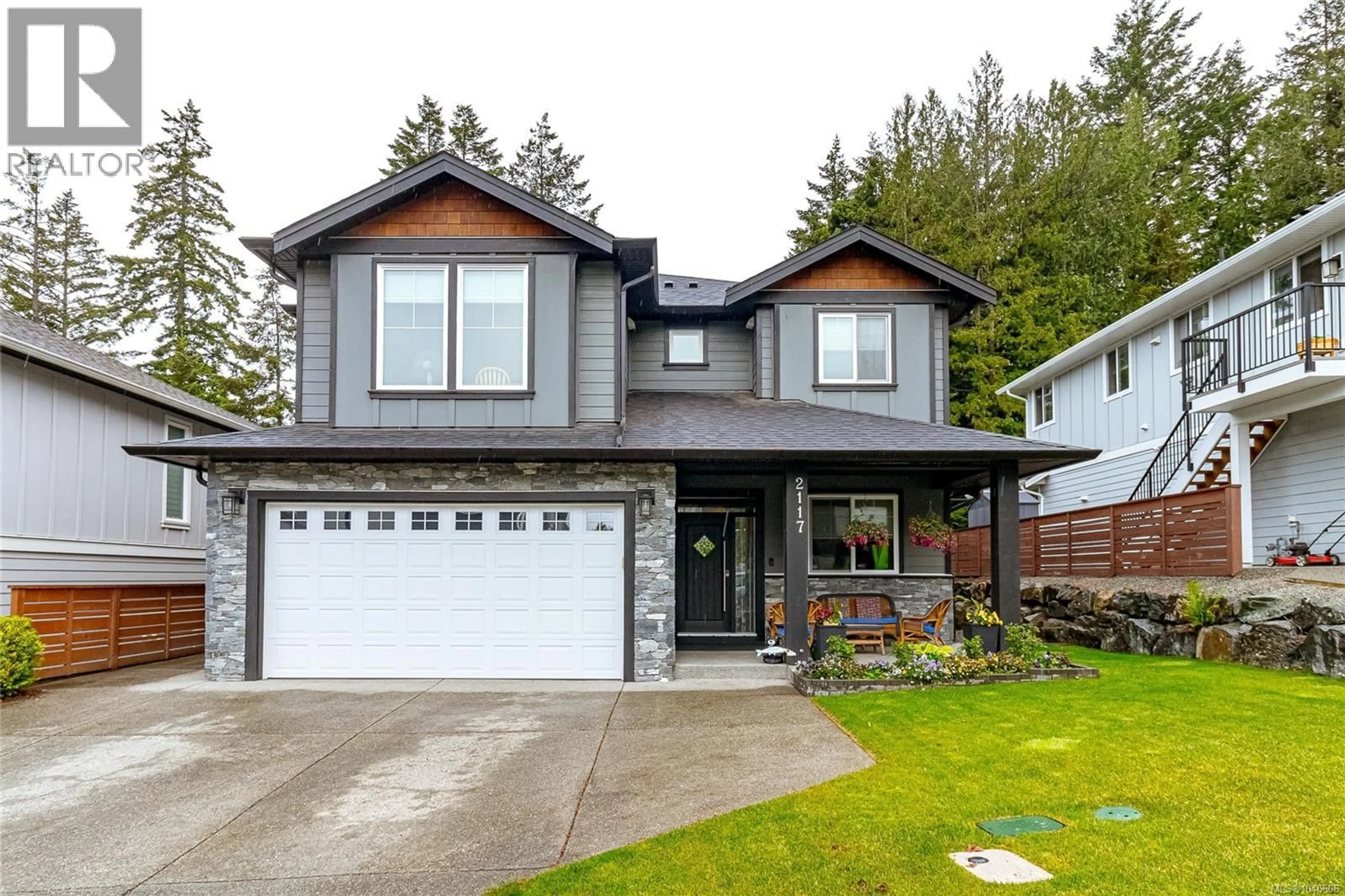 Home with vinyl exterior material, street for 2117 TRIANGLE TRAIL, Langford British Columbia V9C0R2
