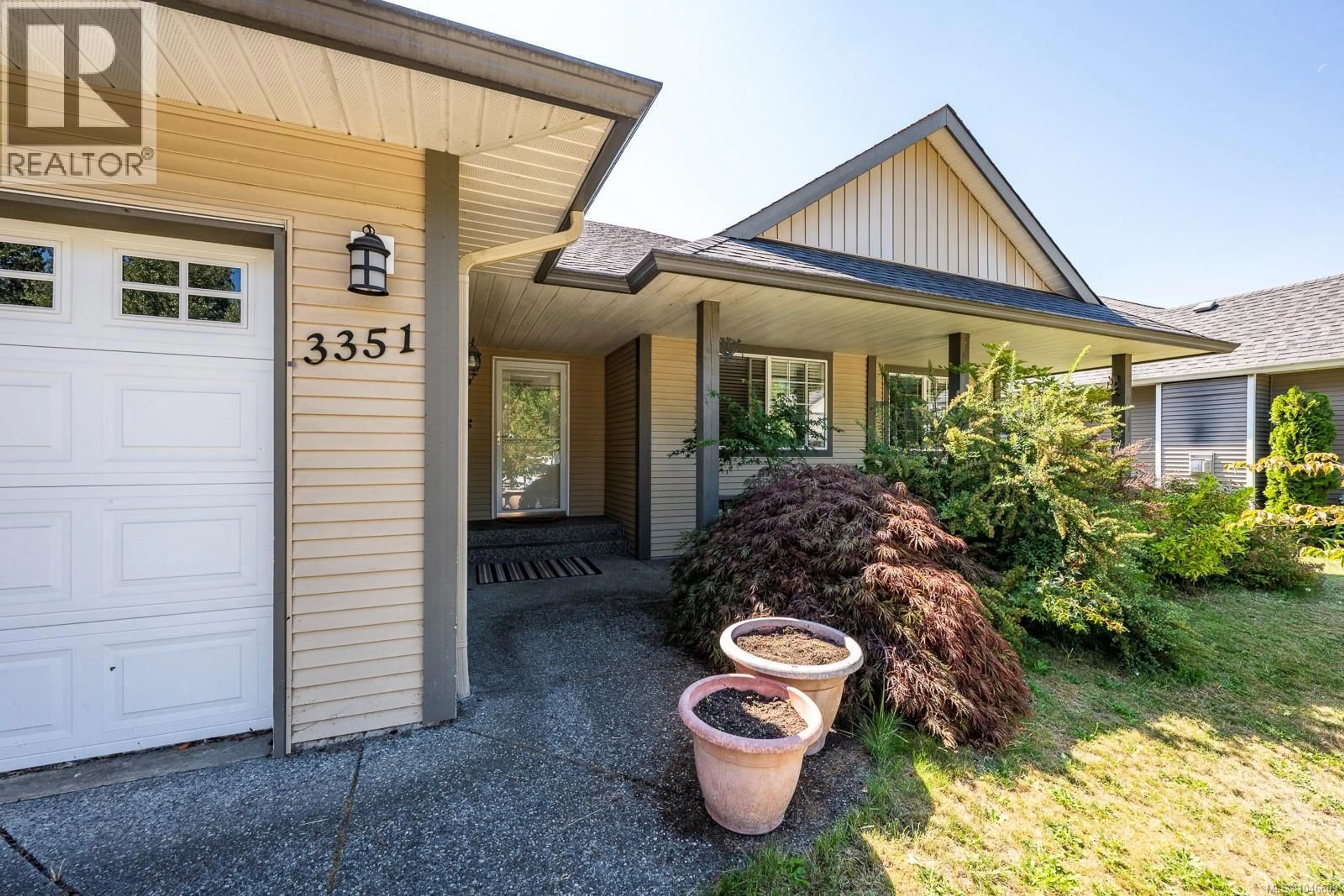 Unknown for 3351 CONISTON CRESCENT, Cumberland British Columbia V0R1S0